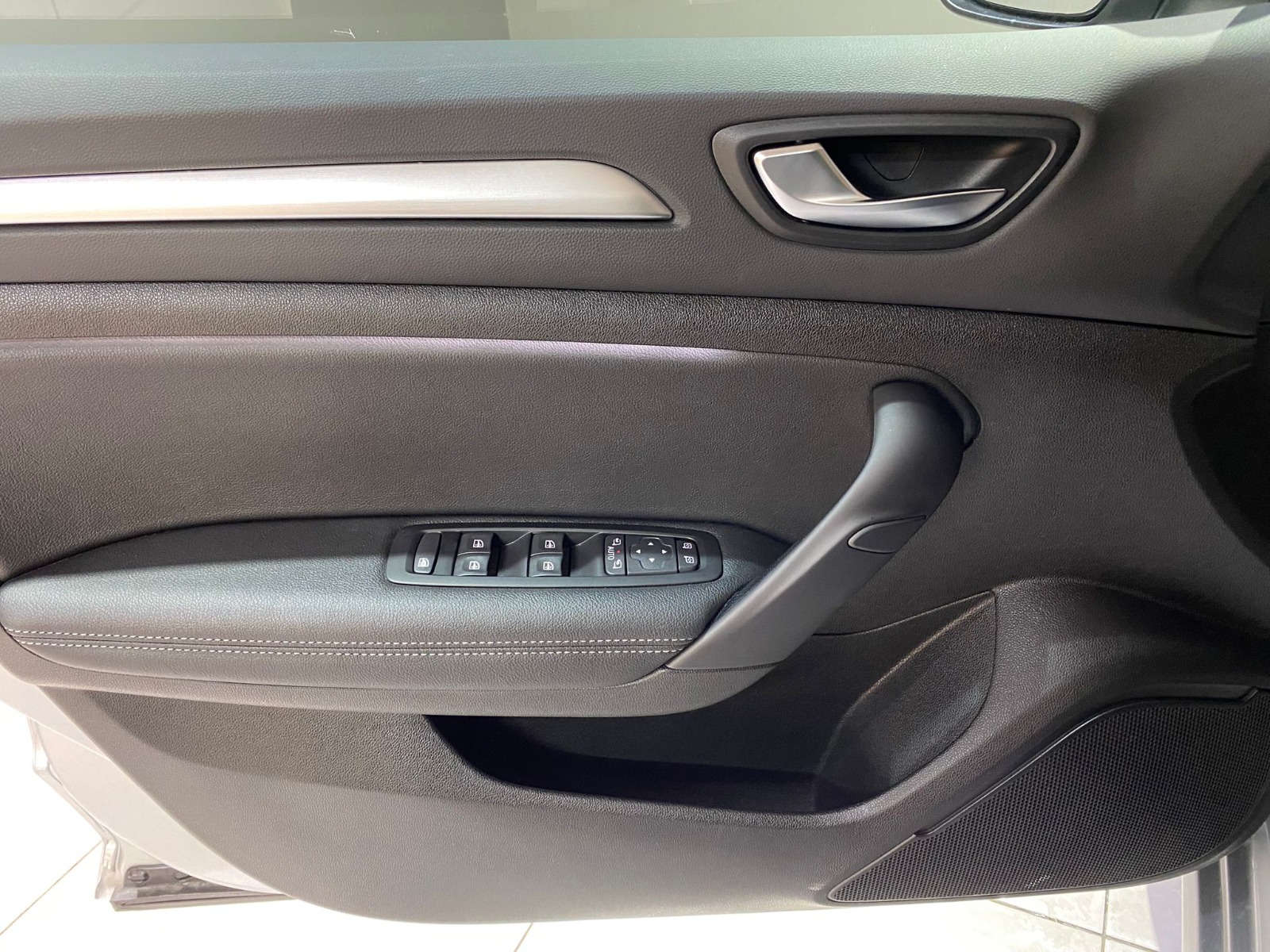 2024 Benzin Otomatik Renault Megane Gri Gürel Tasarım Aksesuar Otomotiv San. Tic. Ltd. Şti.