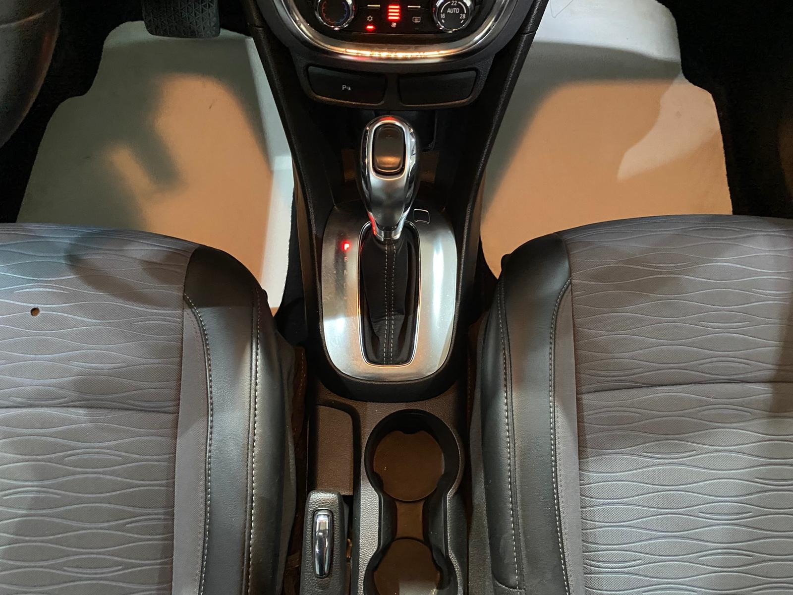 2015 Dizel Otomatik Opel Mokka Siyah Gürel Tasarım Aksesuar Otomotiv San. Tic. Ltd. Şti.