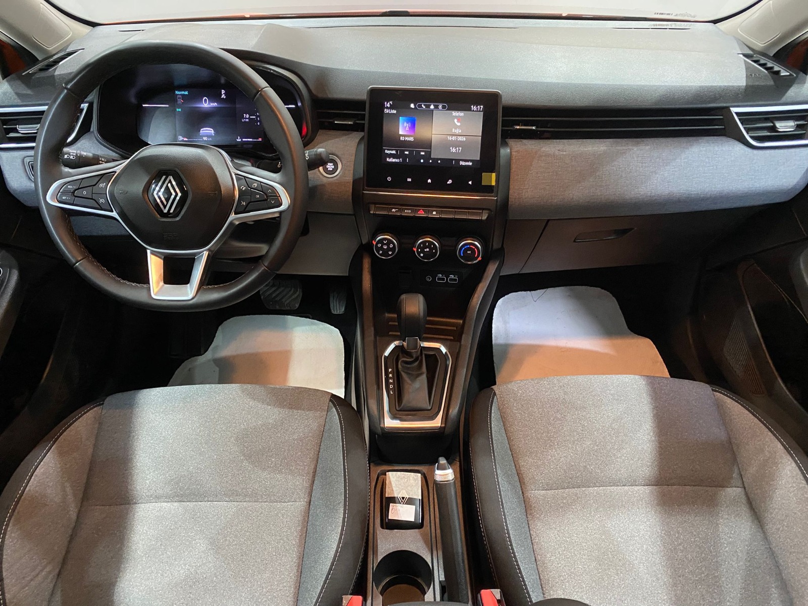 2023 Benzin Otomatik Renault Clio Turuncu Gürel Tasarım Aksesuar Otomotiv San. Tic. Ltd. Şti.