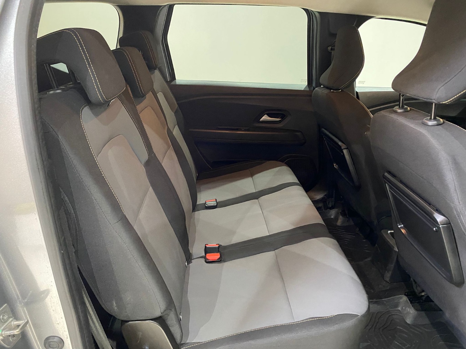 2023 Benzin Manuel Dacia Jogger Yeşil Gürel Tasarım Aksesuar Otomotiv San. Tic. Ltd. Şti.