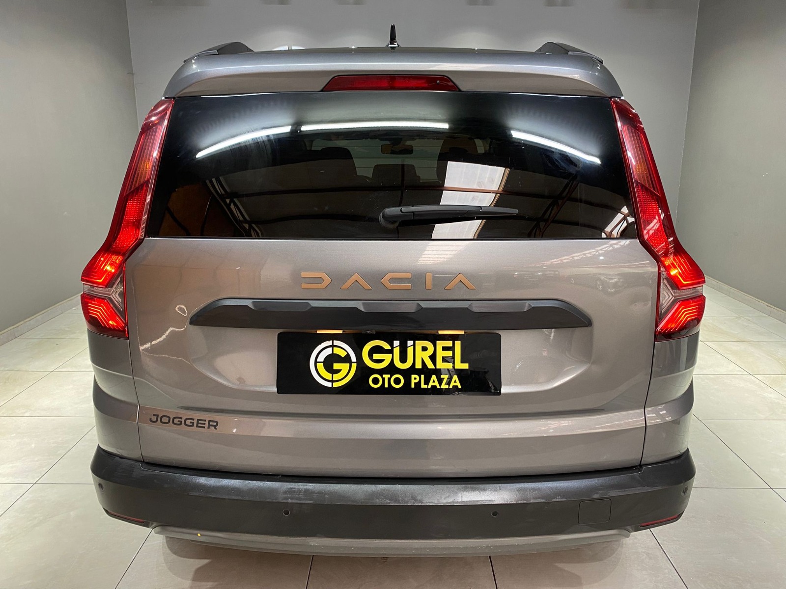 2023 Benzin Manuel Dacia Jogger Yeşil Gürel Tasarım Aksesuar Otomotiv San. Tic. Ltd. Şti.