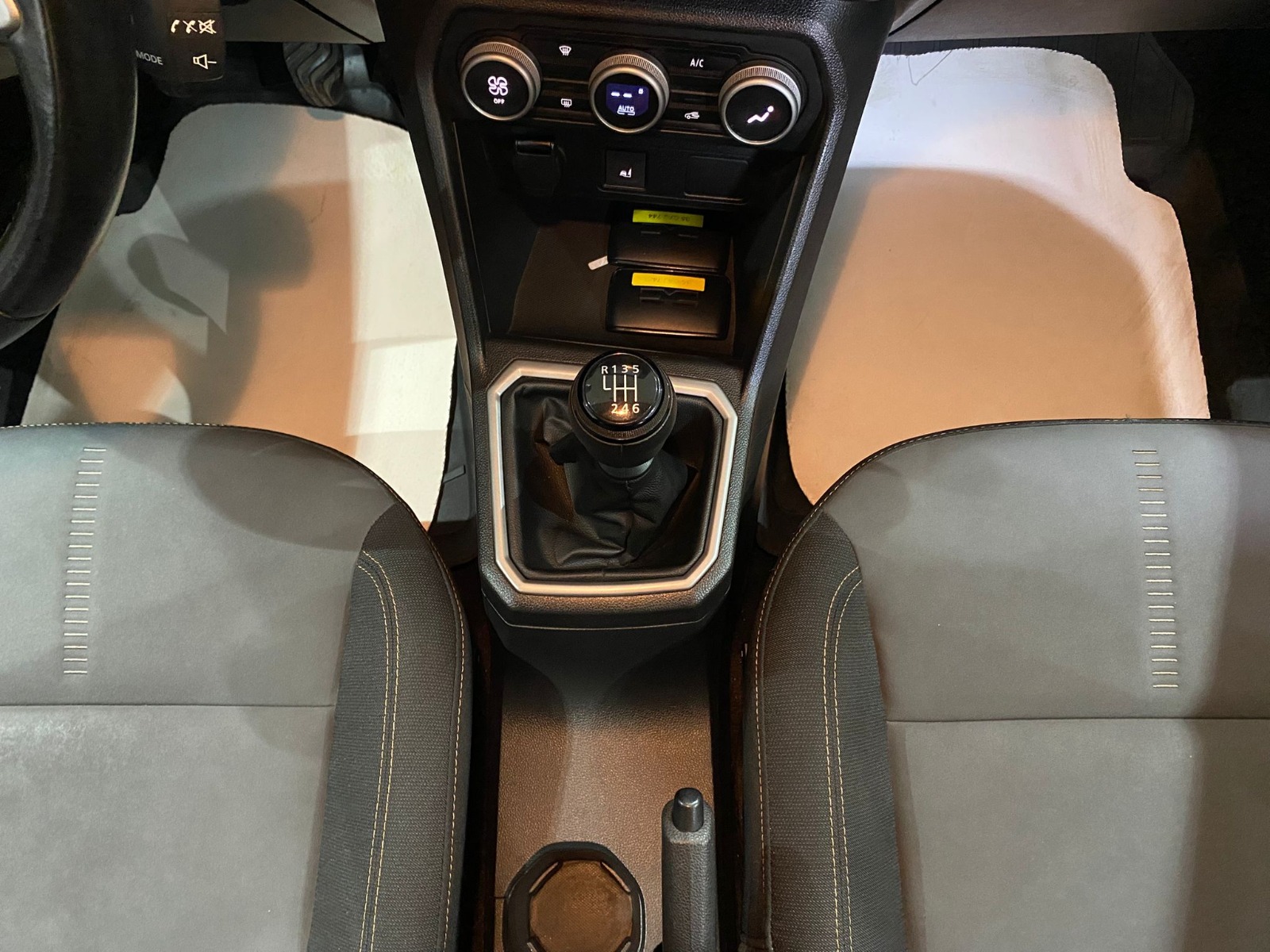 2023 Benzin Manuel Dacia Jogger Yeşil Gürel Tasarım Aksesuar Otomotiv San. Tic. Ltd. Şti.