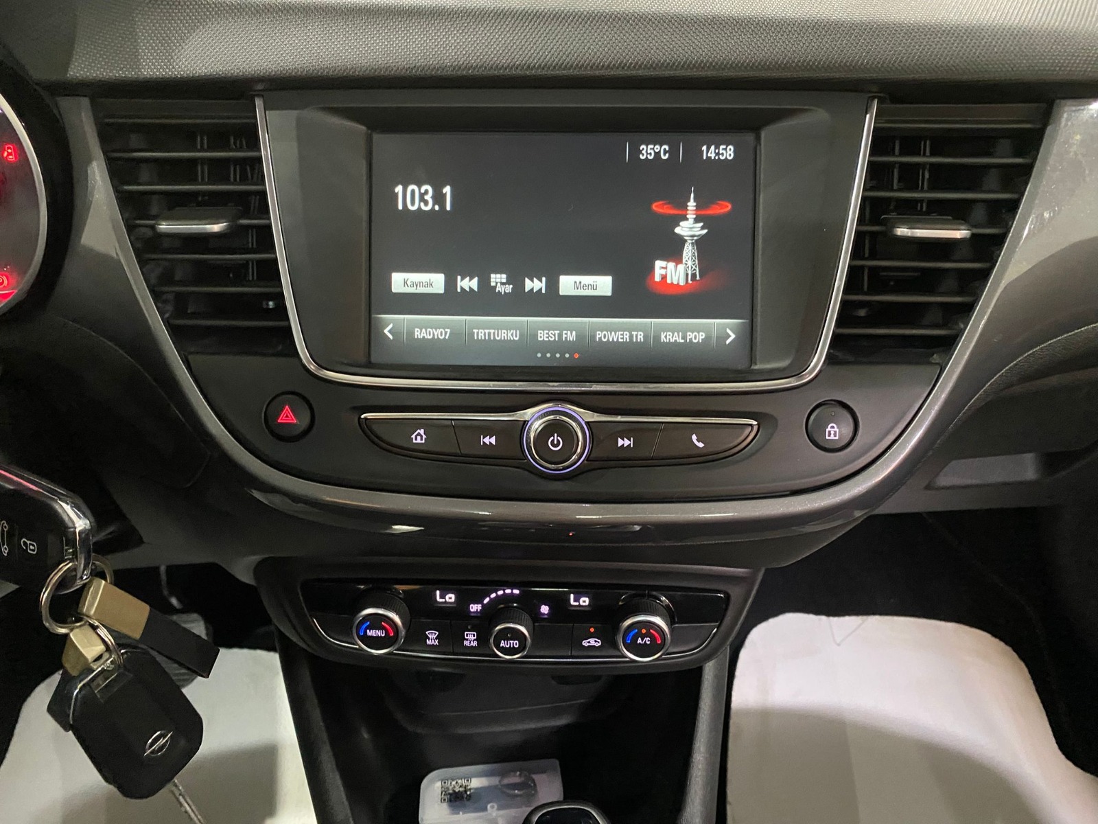 2022 Dizel Otomatik Opel Crossland Beyaz Gürel Tasarım Aksesuar Otomotiv San. Tic. Ltd. Şti.