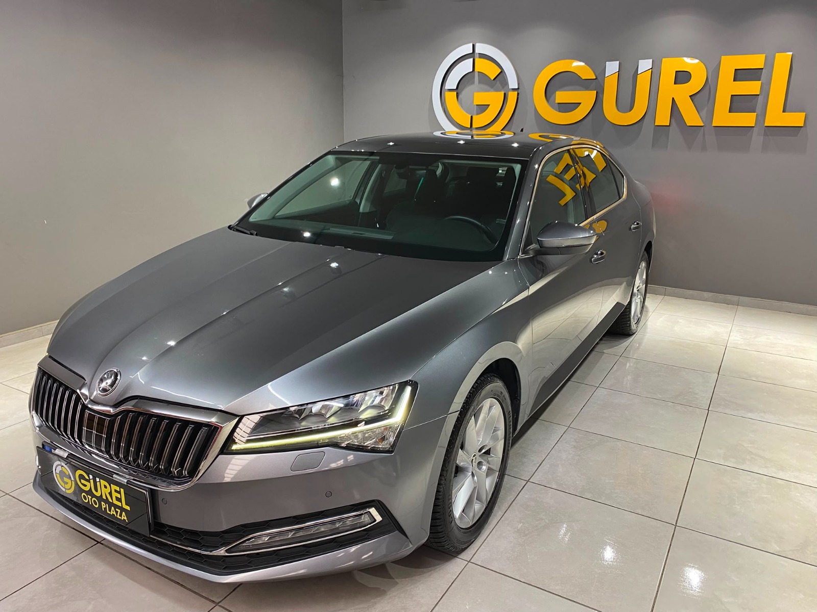 2023 Benzin Otomatik Skoda Superb Gri Gürel Tasarım Aksesuar Otomotiv San. Tic. Ltd. Şti.