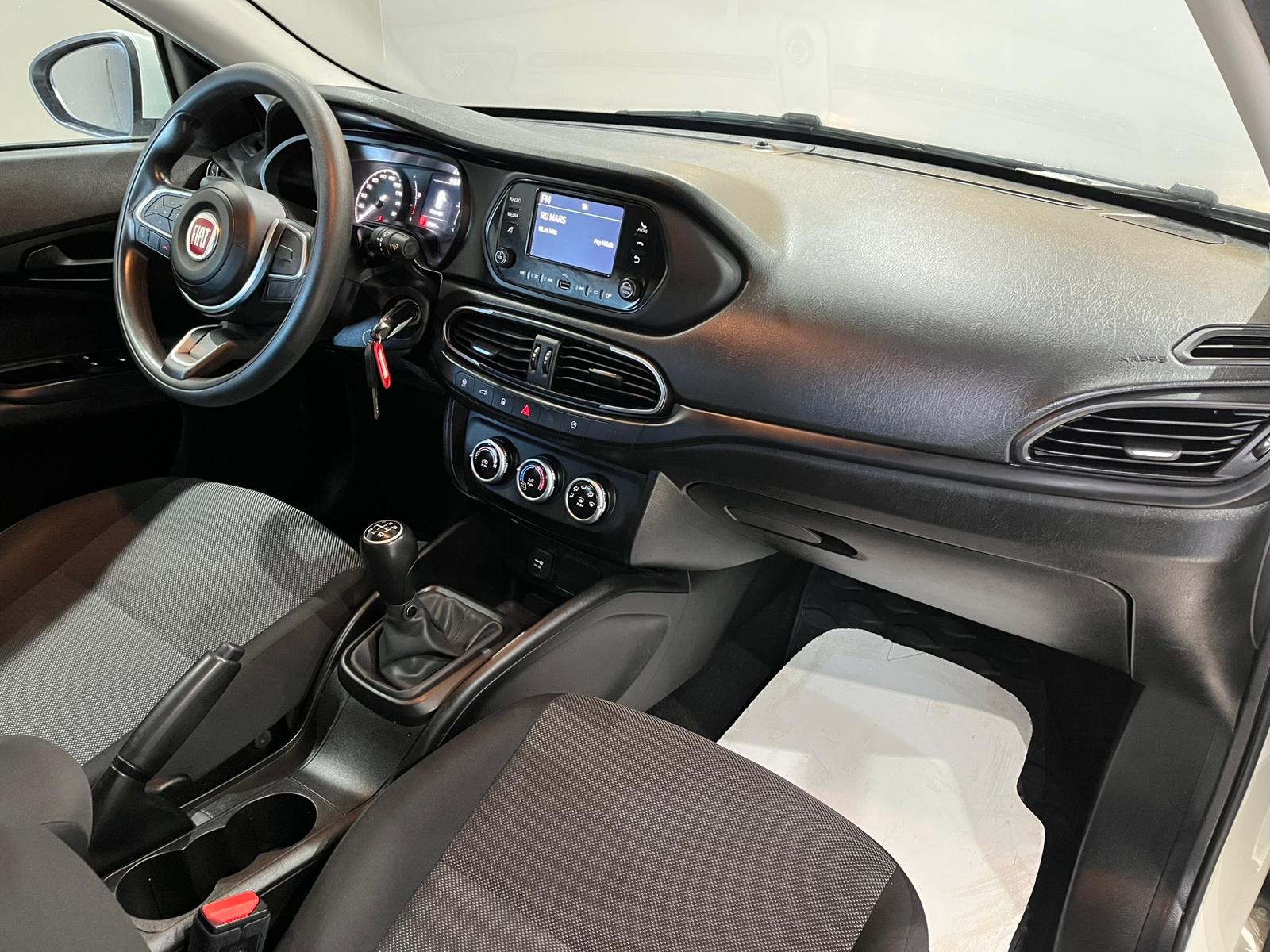 2022 Dizel Manuel Fiat Egea Beyaz Gürel Tasarım Aksesuar Otomotiv San. Tic. Ltd. Şti.