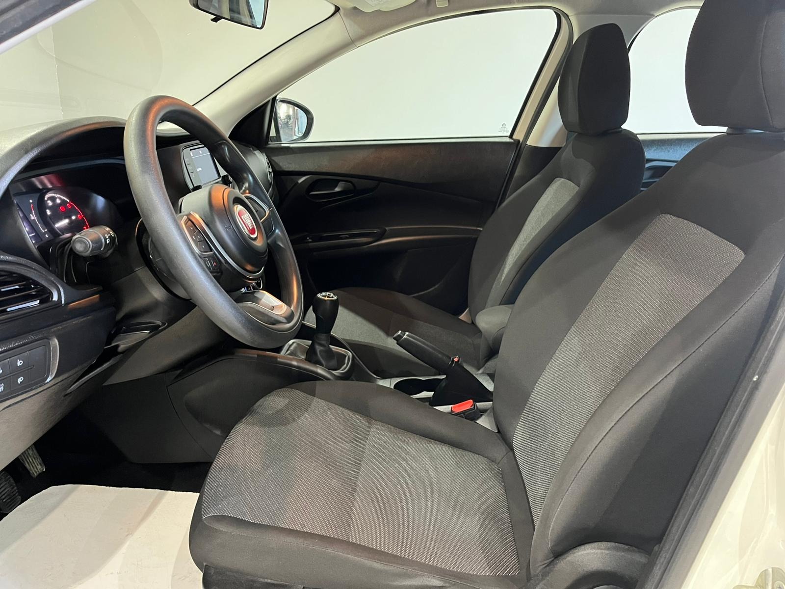 2022 Dizel Manuel Fiat Egea Beyaz Gürel Tasarım Aksesuar Otomotiv San. Tic. Ltd. Şti.