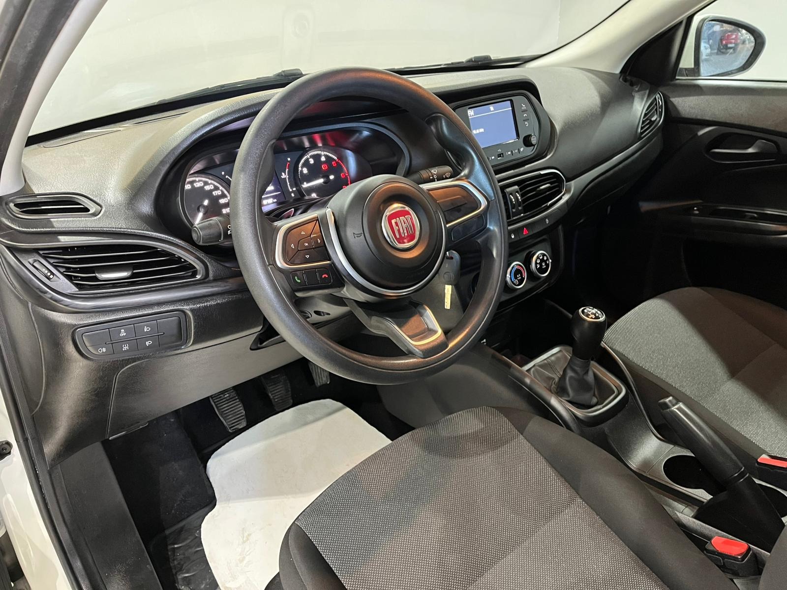 2022 Dizel Manuel Fiat Egea Beyaz Gürel Tasarım Aksesuar Otomotiv San. Tic. Ltd. Şti.