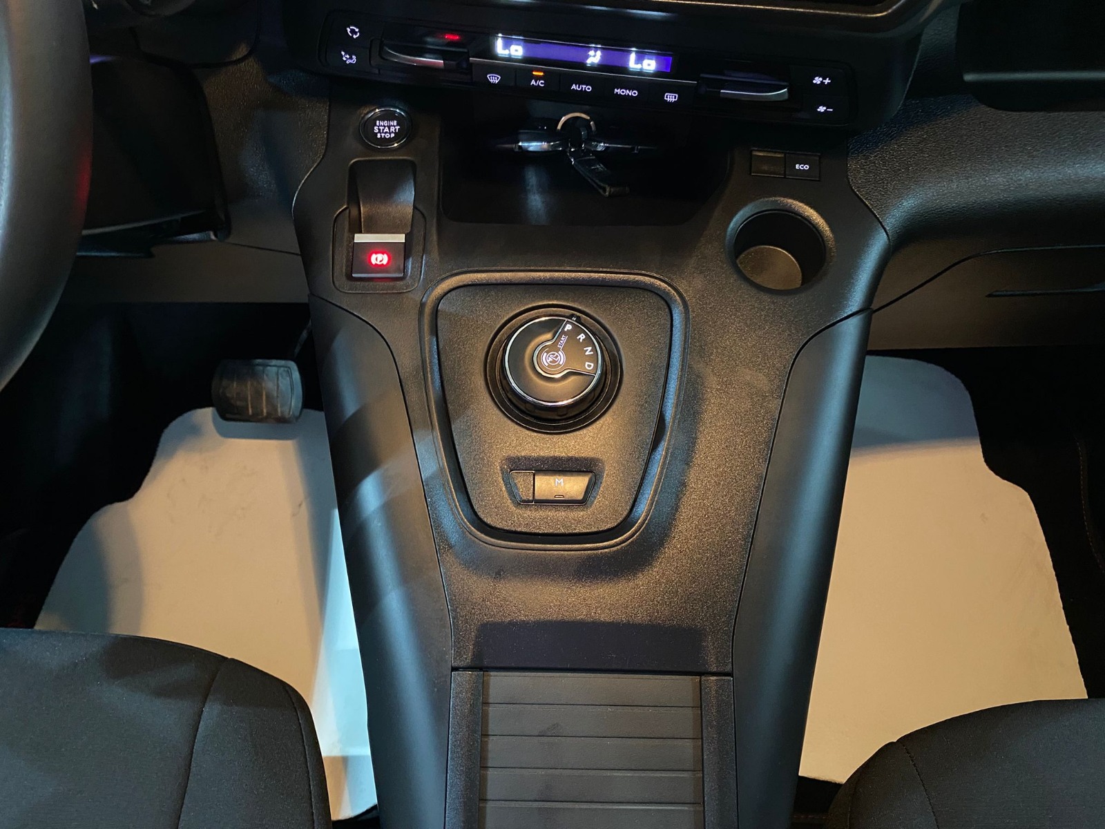 2023 Dizel Otomatik Citroen Berlingo Gri Gürel Tasarım Aksesuar Otomotiv San. Tic. Ltd. Şti.
