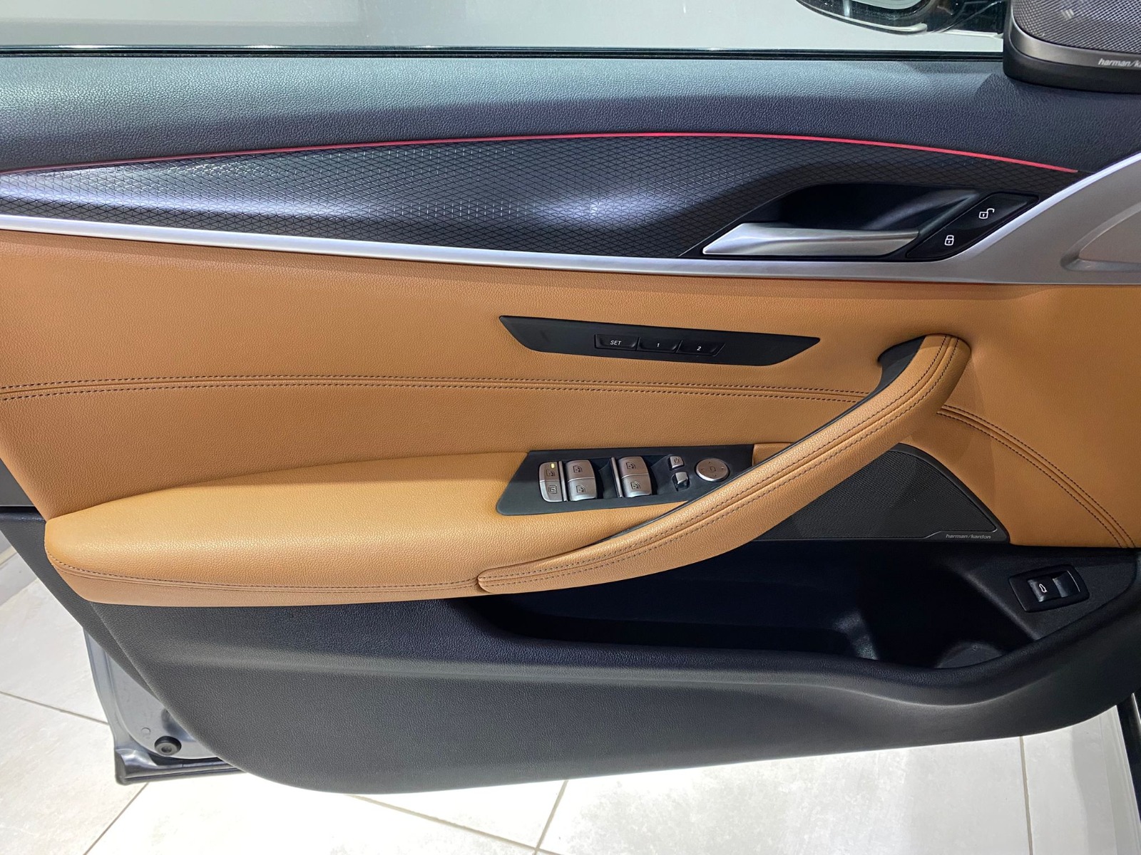 2023 Benzin Otomatik BMW 5 Serisi Gri Gürel Tasarım Aksesuar Otomotiv San. Tic. Ltd. Şti.