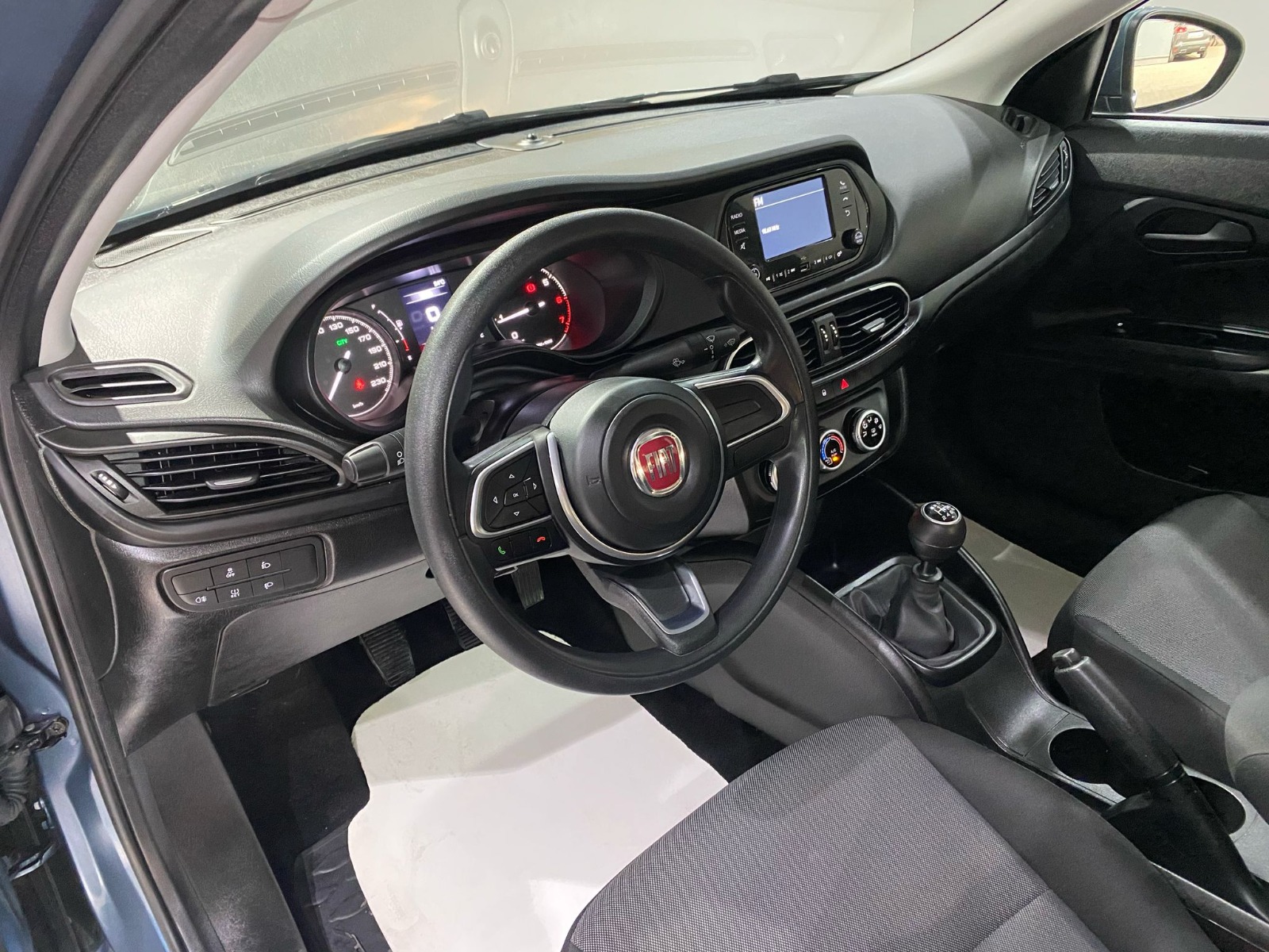 2024 Benzin Manuel Fiat Egea Mavi Gürel Tasarım Aksesuar Otomotiv San. Tic. Ltd. Şti.