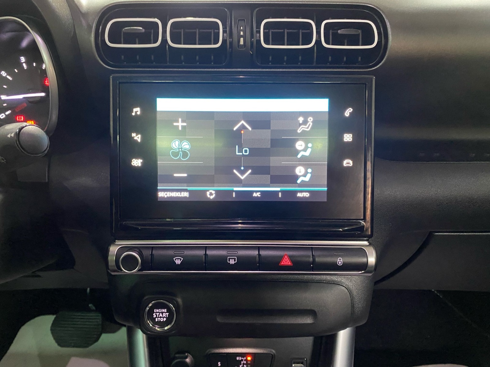 2021 Benzin Otomatik Citroen C3 AirCross Gri Gürel Tasarım Aksesuar Otomotiv San. Tic. Ltd. Şti.