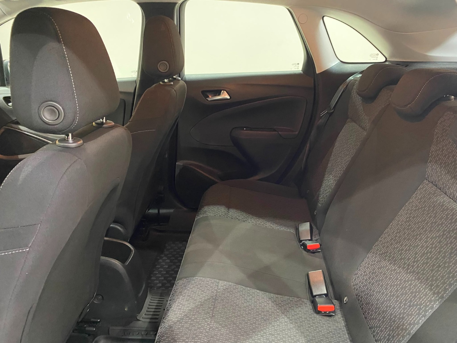 2024 Benzin Otomatik Opel Crossland Beyaz Gürel Tasarım Aksesuar Otomotiv San. Tic. Ltd. Şti.