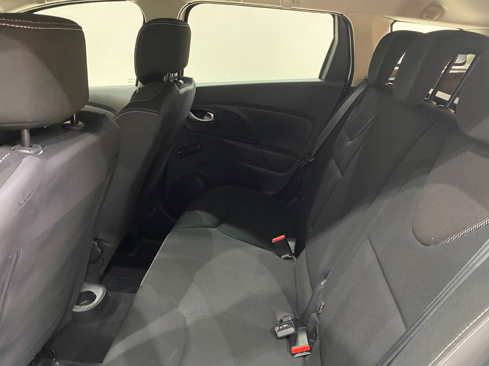 2020 Benzin Manuel Renault Clio Beyaz Gürel Tasarım Aksesuar Otomotiv San. Tic. Ltd. Şti.