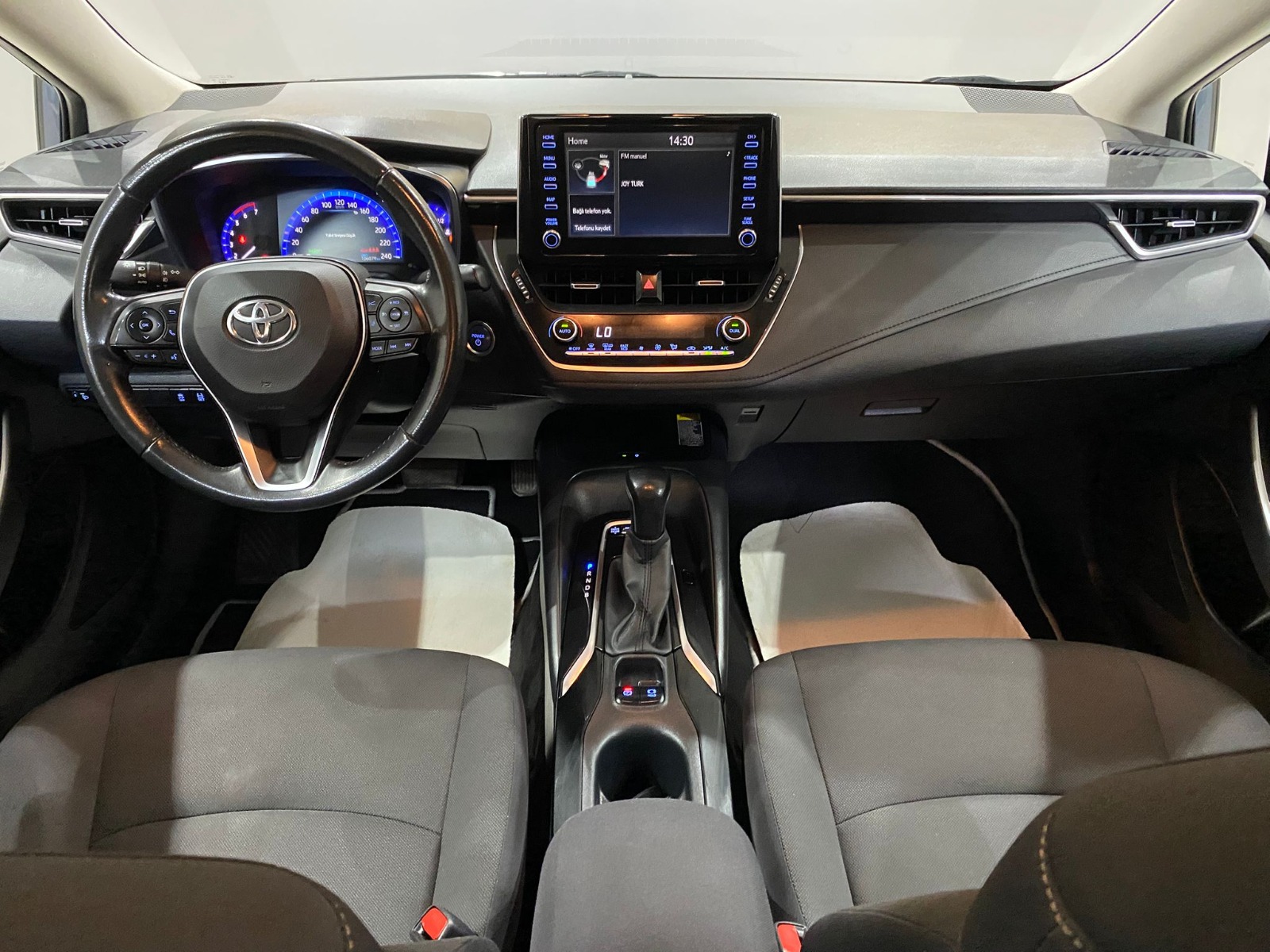 2022 Hybrid Otomatik Toyota Corolla Gri Gürel Tasarım Aksesuar Otomotiv San. Tic. Ltd. Şti.