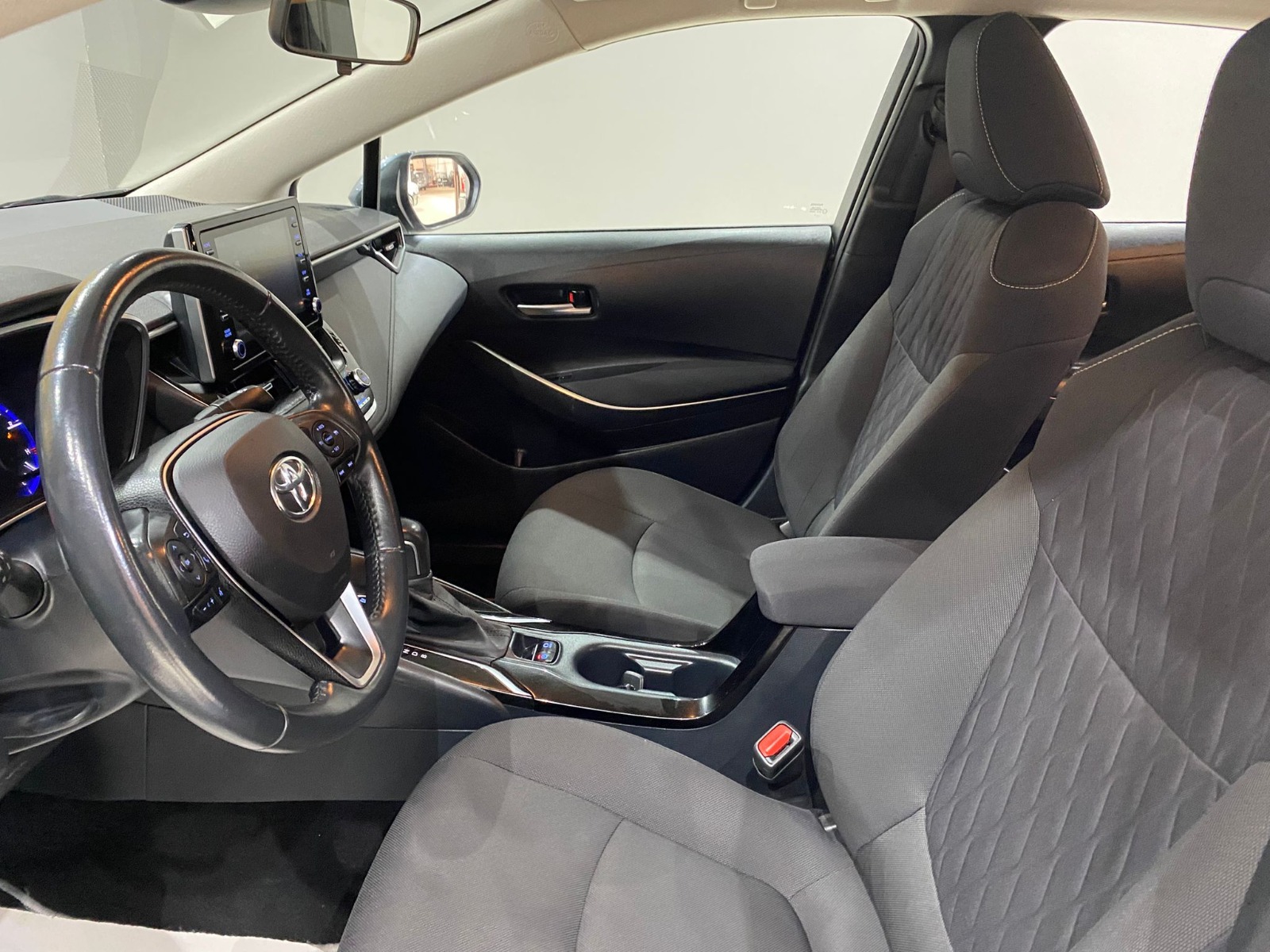 2022 Hybrid Otomatik Toyota Corolla Gri Gürel Tasarım Aksesuar Otomotiv San. Tic. Ltd. Şti.
