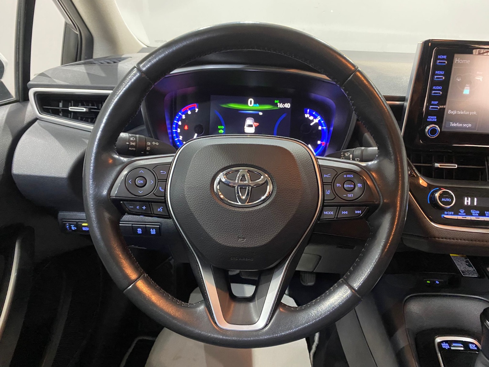 2022 Hybrid Otomatik Toyota Corolla Beyaz Gürel Tasarım Aksesuar Otomotiv San. Tic. Ltd. Şti.