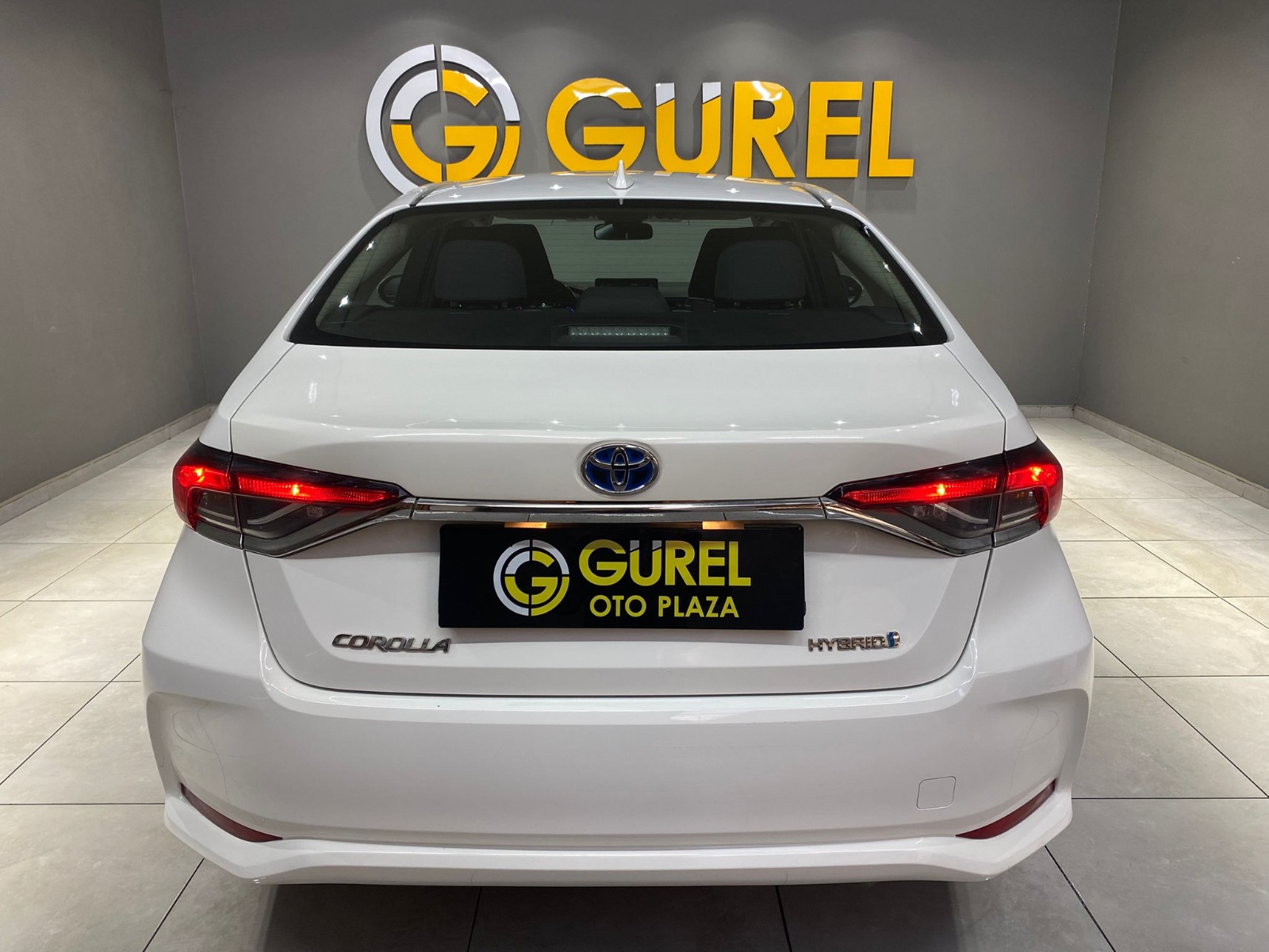 2022 Hybrid Otomatik Toyota Corolla Beyaz Gürel Tasarım Aksesuar Otomotiv San. Tic. Ltd. Şti.