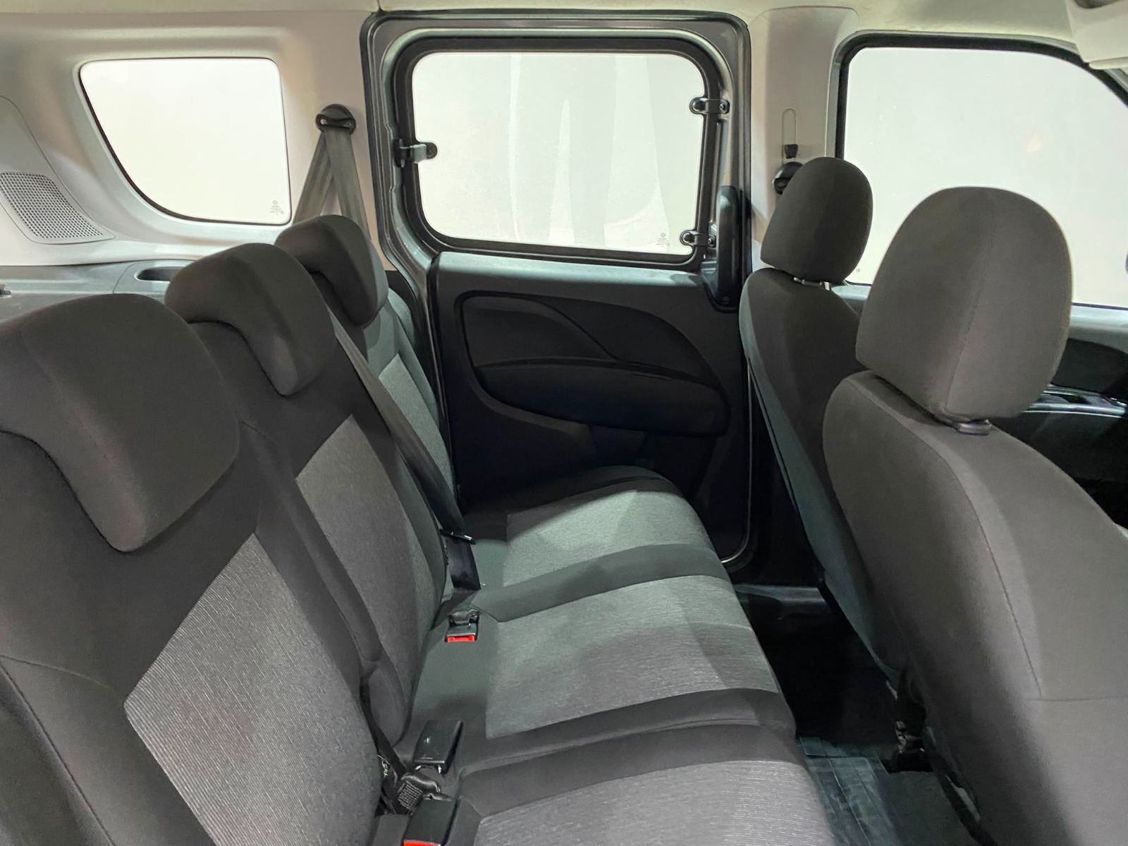2023 Dizel Manuel Fiat Doblo Combi Gri Gürel Tasarım Aksesuar Otomotiv San. Tic. Ltd. Şti.