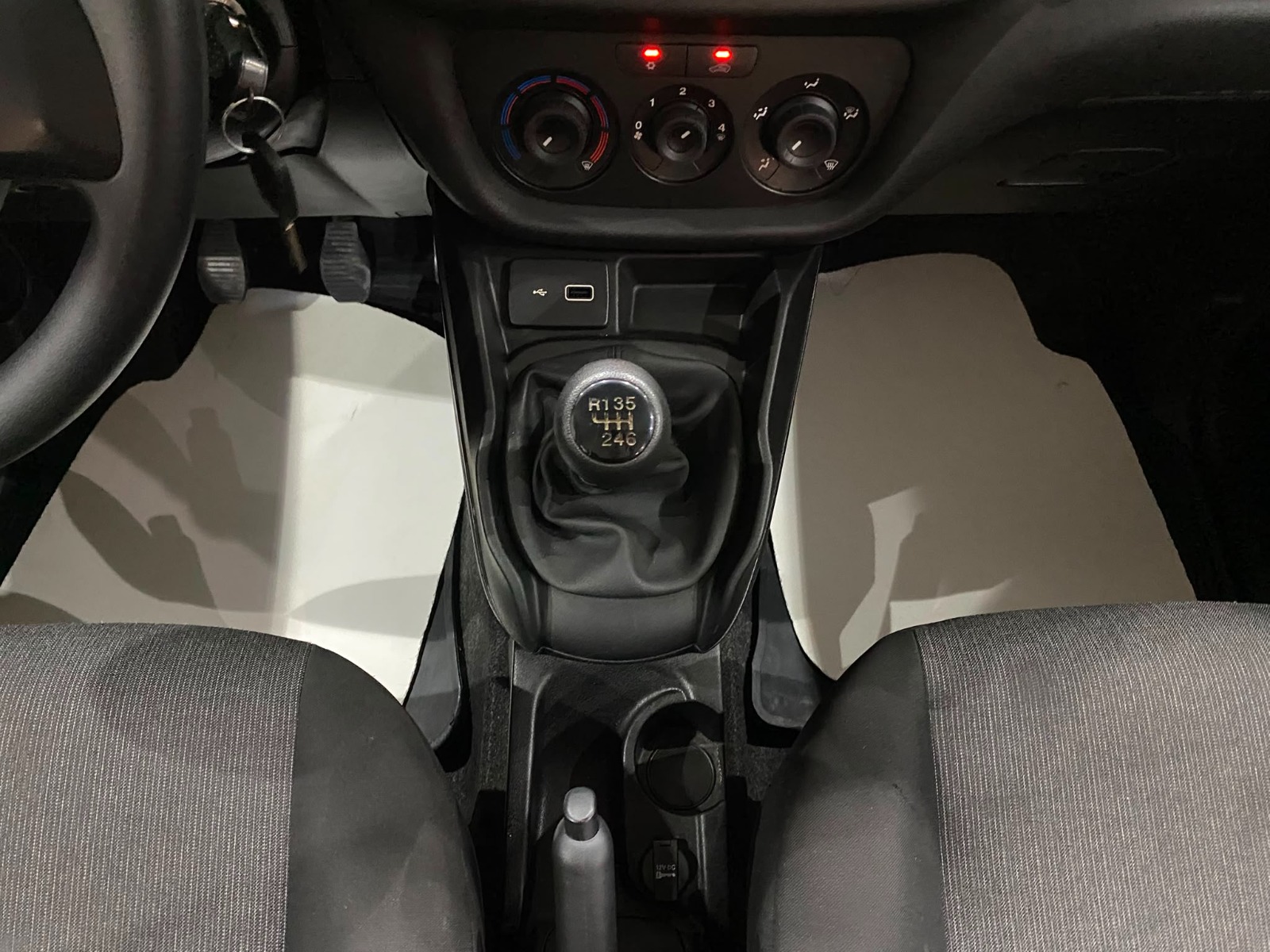 2023 Dizel Manuel Fiat Doblo Combi Gri Gürel Tasarım Aksesuar Otomotiv San. Tic. Ltd. Şti.