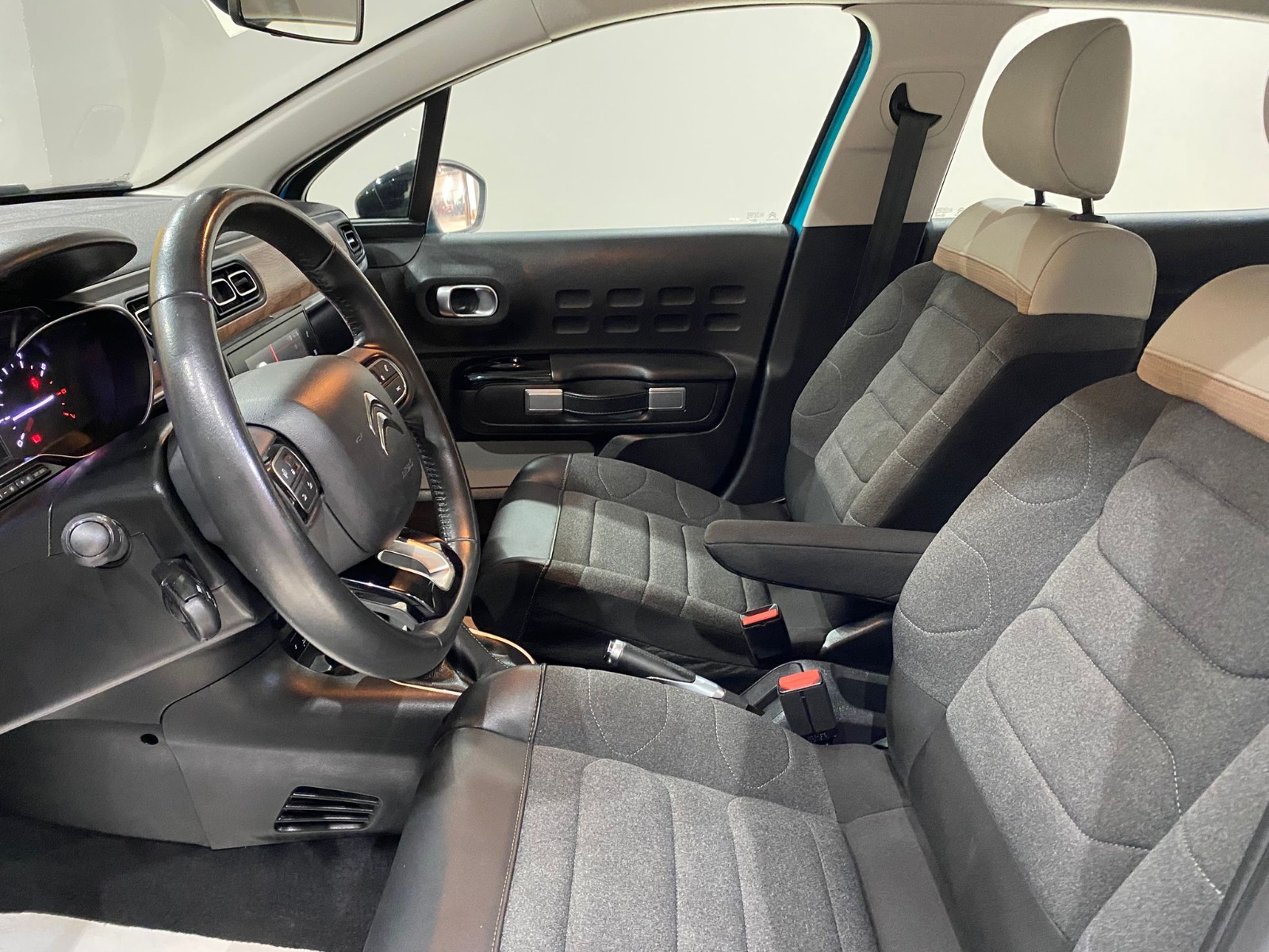 2024 Benzin Otomatik Citroen C3 Mavi Gürel Tasarım Aksesuar Otomotiv San. Tic. Ltd. Şti.