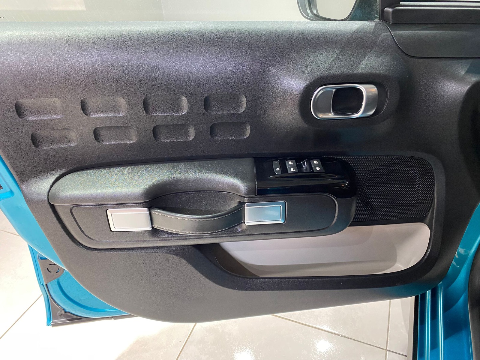 2024 Benzin Otomatik Citroen C3 Mavi Gürel Tasarım Aksesuar Otomotiv San. Tic. Ltd. Şti.