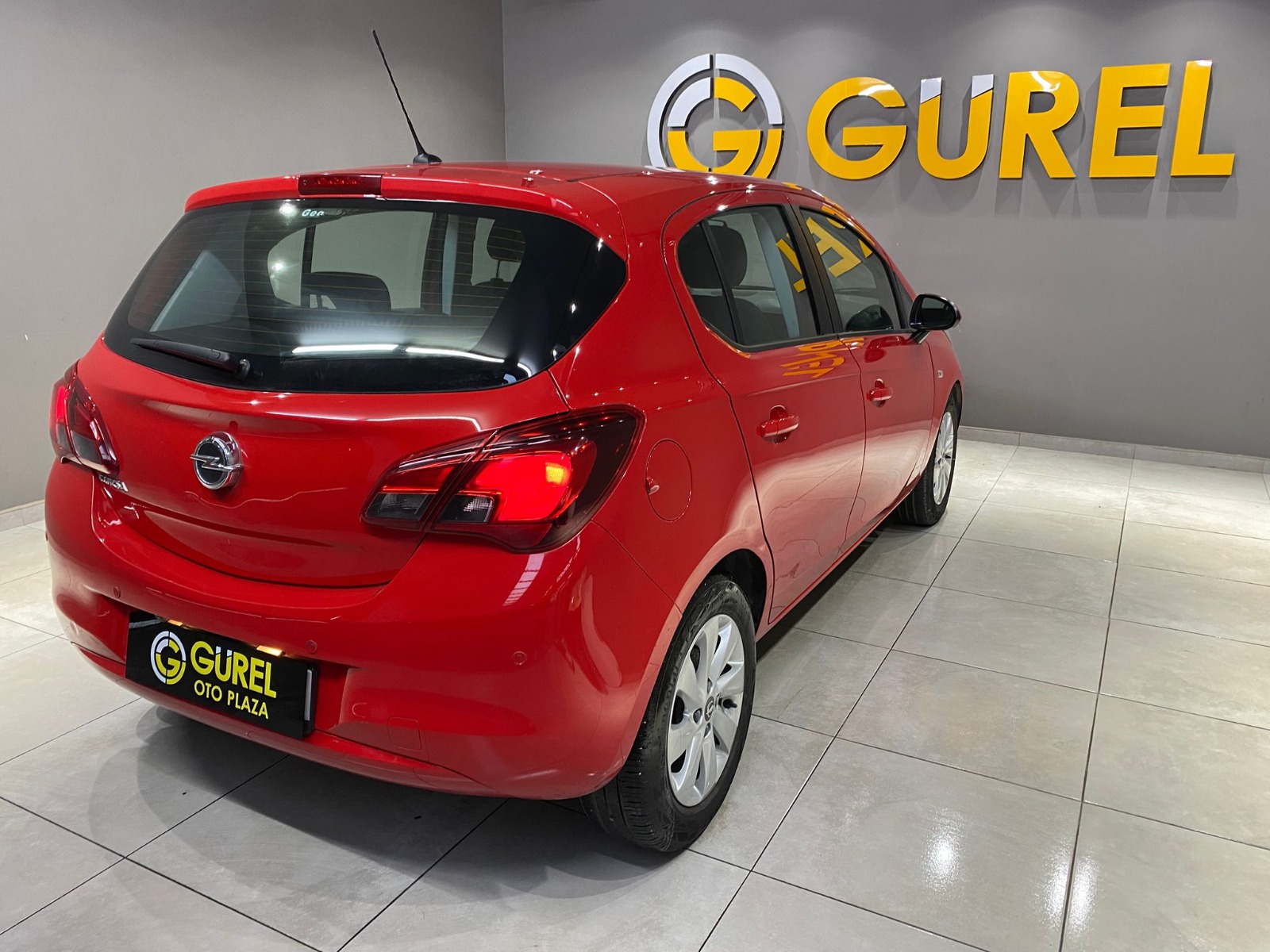 2016 Benzin Otomatik Opel Corsa Kırmızı Gürel Tasarım Aksesuar Otomotiv San. Tic. Ltd. Şti.