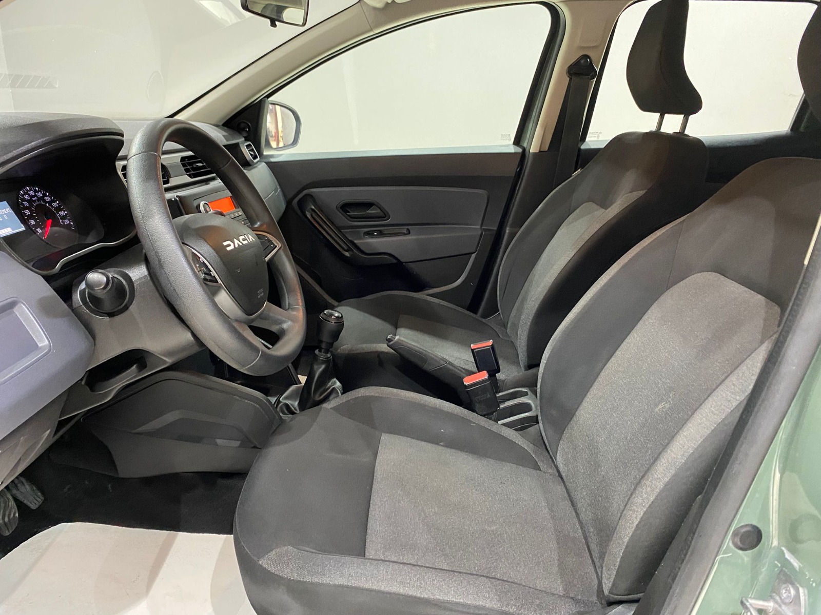 2023 Benzin Manuel Dacia Duster Yeşil Gürel Tasarım Aksesuar Otomotiv San. Tic. Ltd. Şti.