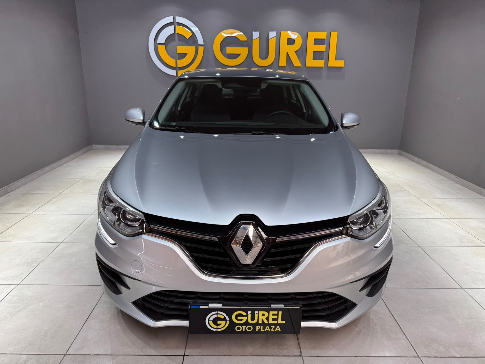 2026 Benzin Otomatik Renault Megane Gri Gürel Tasarım Aksesuar Otomotiv San. Tic. Ltd. Şti.