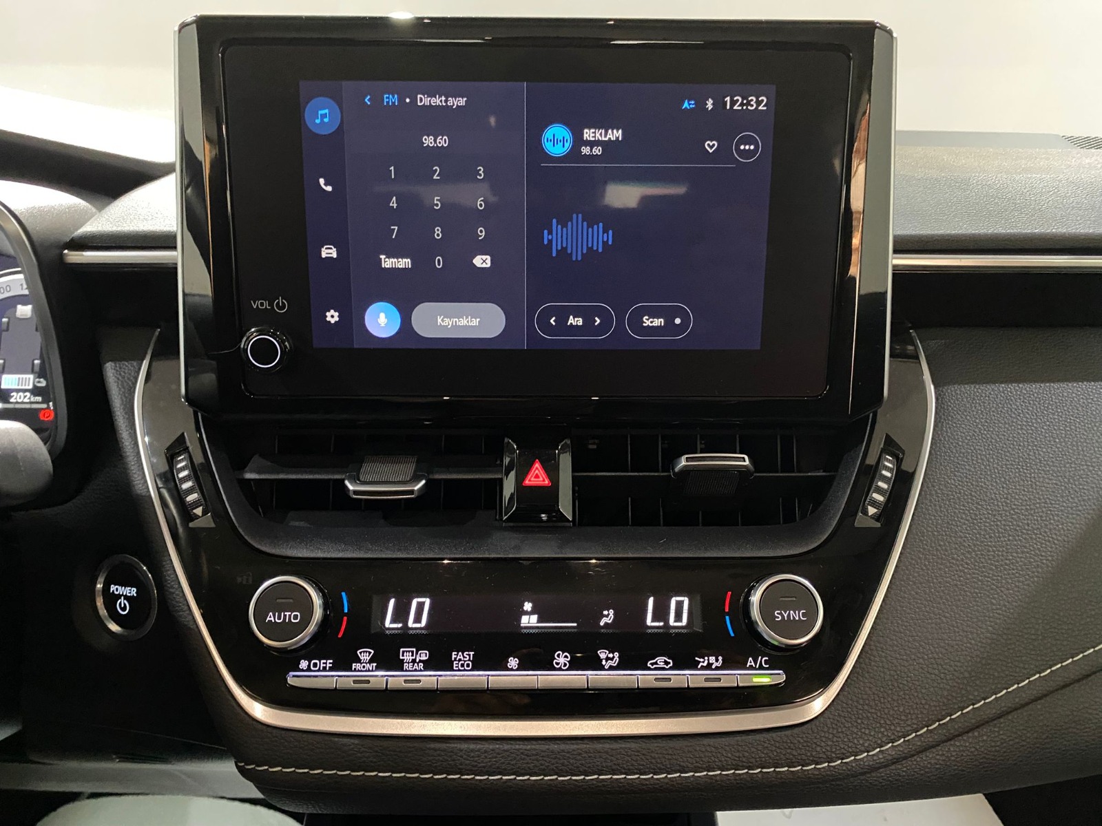 2024 Hybrid Otomatik Toyota Corolla Gri Gürel Tasarım Aksesuar Otomotiv San. Tic. Ltd. Şti.