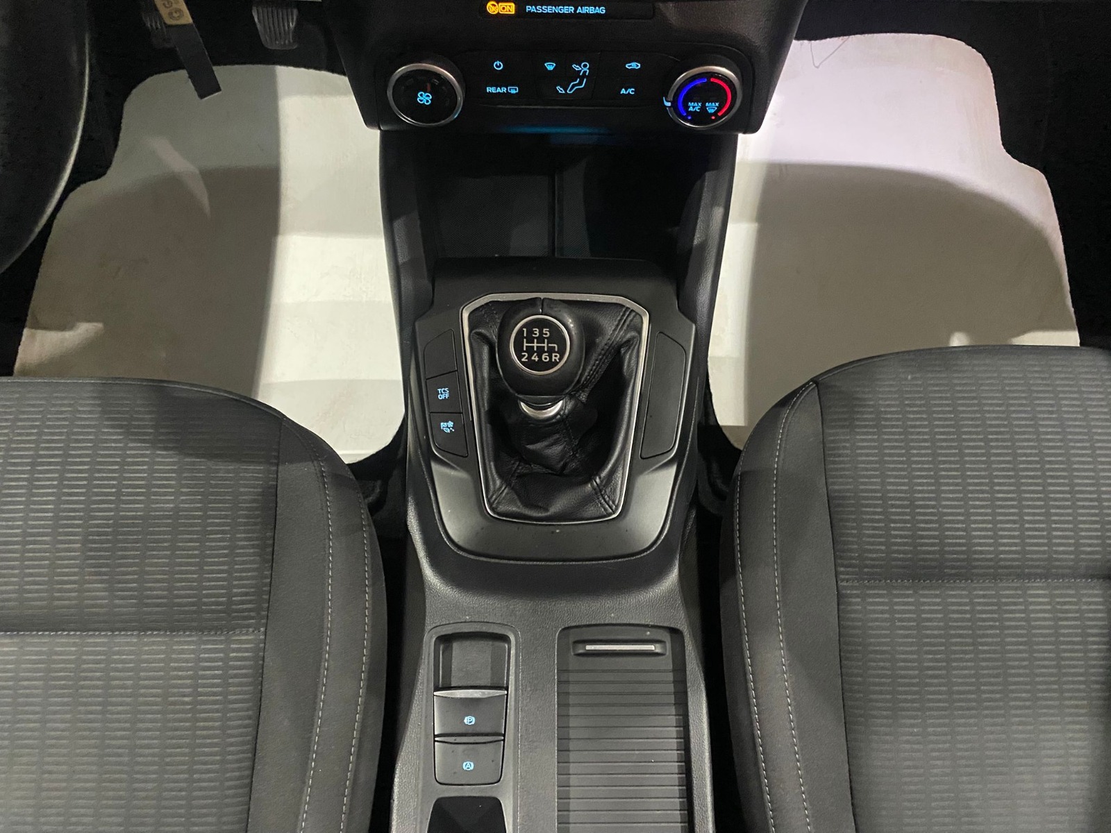 2021 Benzin Manuel Ford Focus Gri Gürel Tasarım Aksesuar Otomotiv San. Tic. Ltd. Şti.