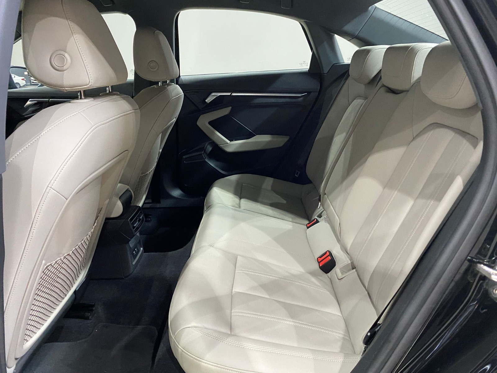 2022 MHEV Otomatik Audi A3 Siyah Gürel Tasarım Aksesuar Otomotiv San. Tic. Ltd. Şti.