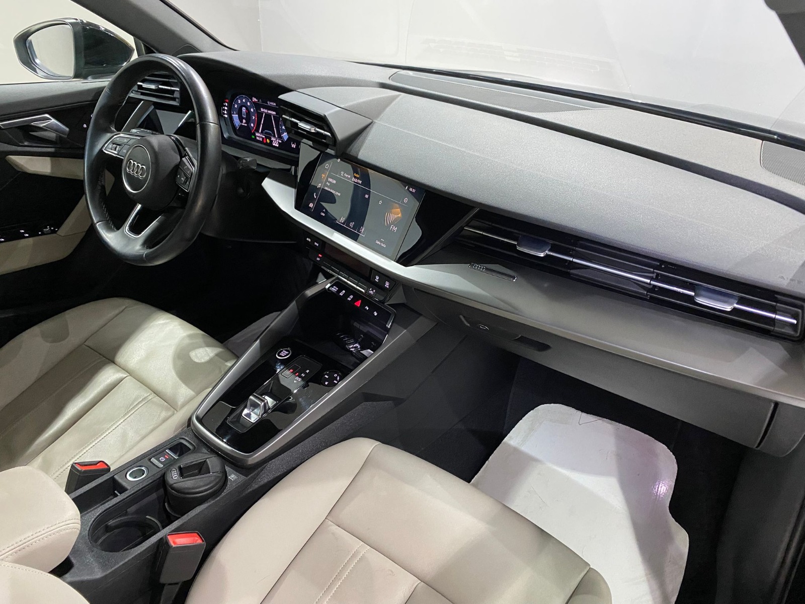 2022 MHEV Otomatik Audi A3 Siyah Gürel Tasarım Aksesuar Otomotiv San. Tic. Ltd. Şti.