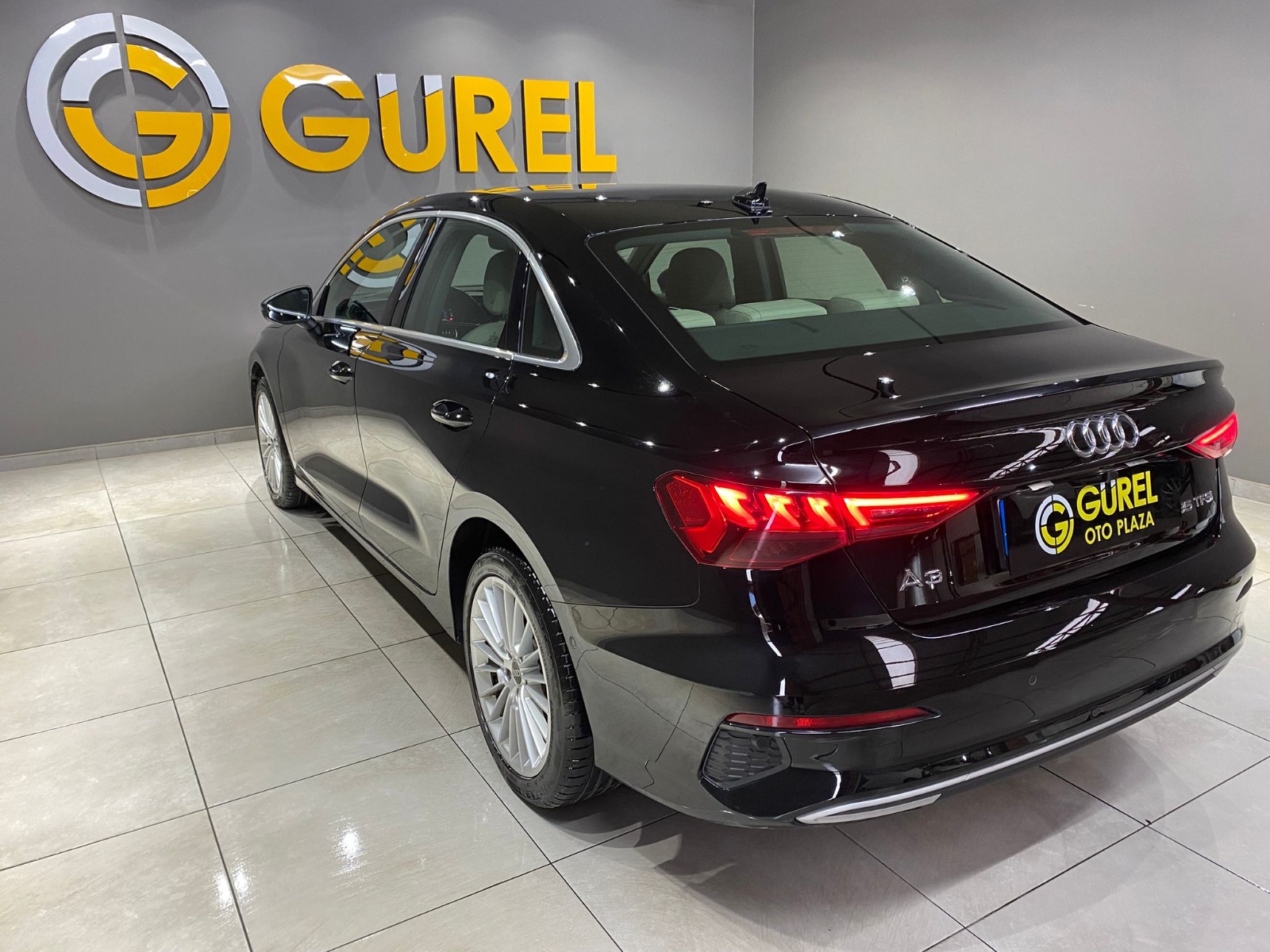 2022 MHEV Otomatik Audi A3 Siyah Gürel Tasarım Aksesuar Otomotiv San. Tic. Ltd. Şti.