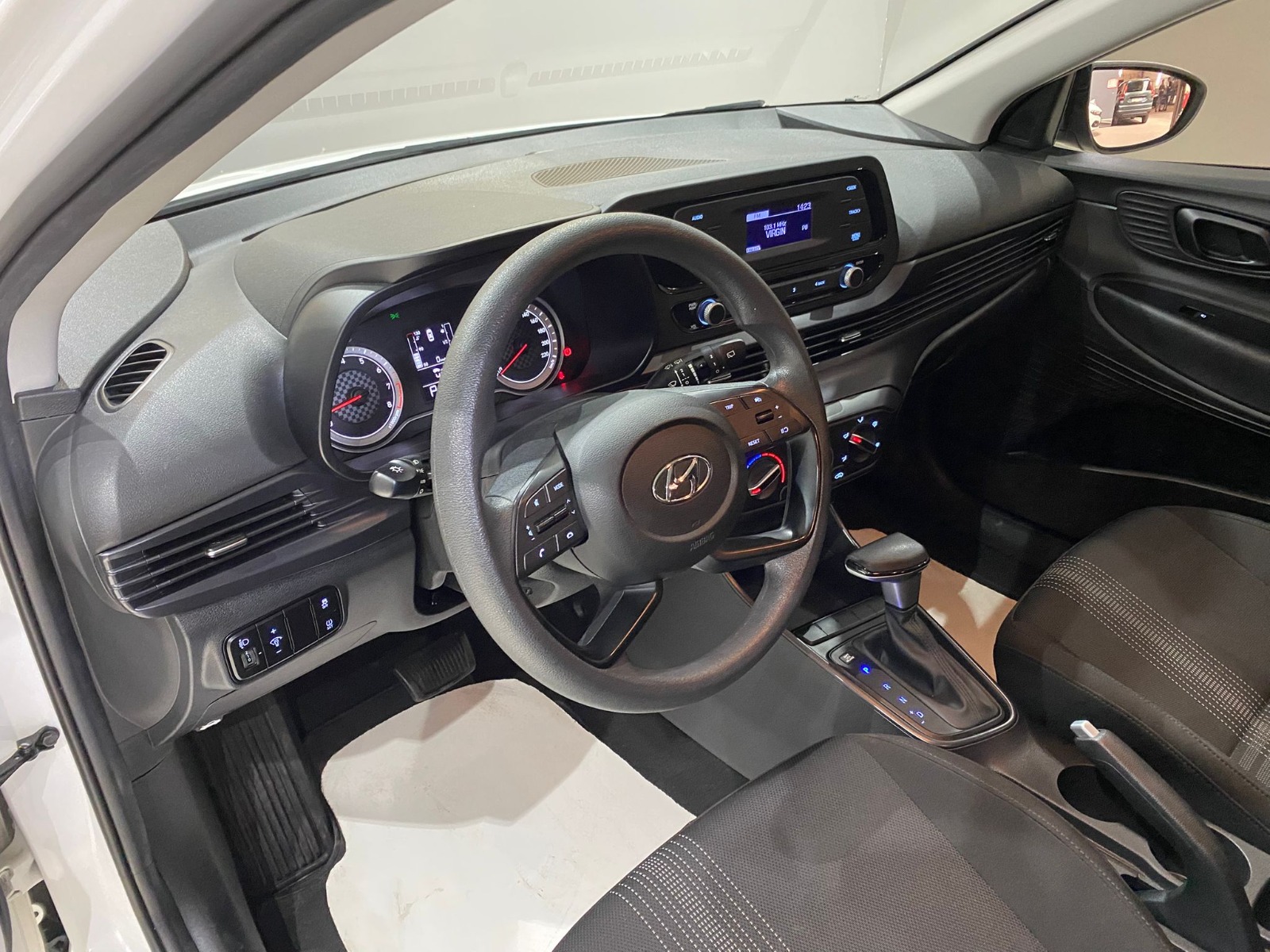 2023 Benzin Otomatik Hyundai i20 Beyaz Gürel Tasarım Aksesuar Otomotiv San. Tic. Ltd. Şti.
