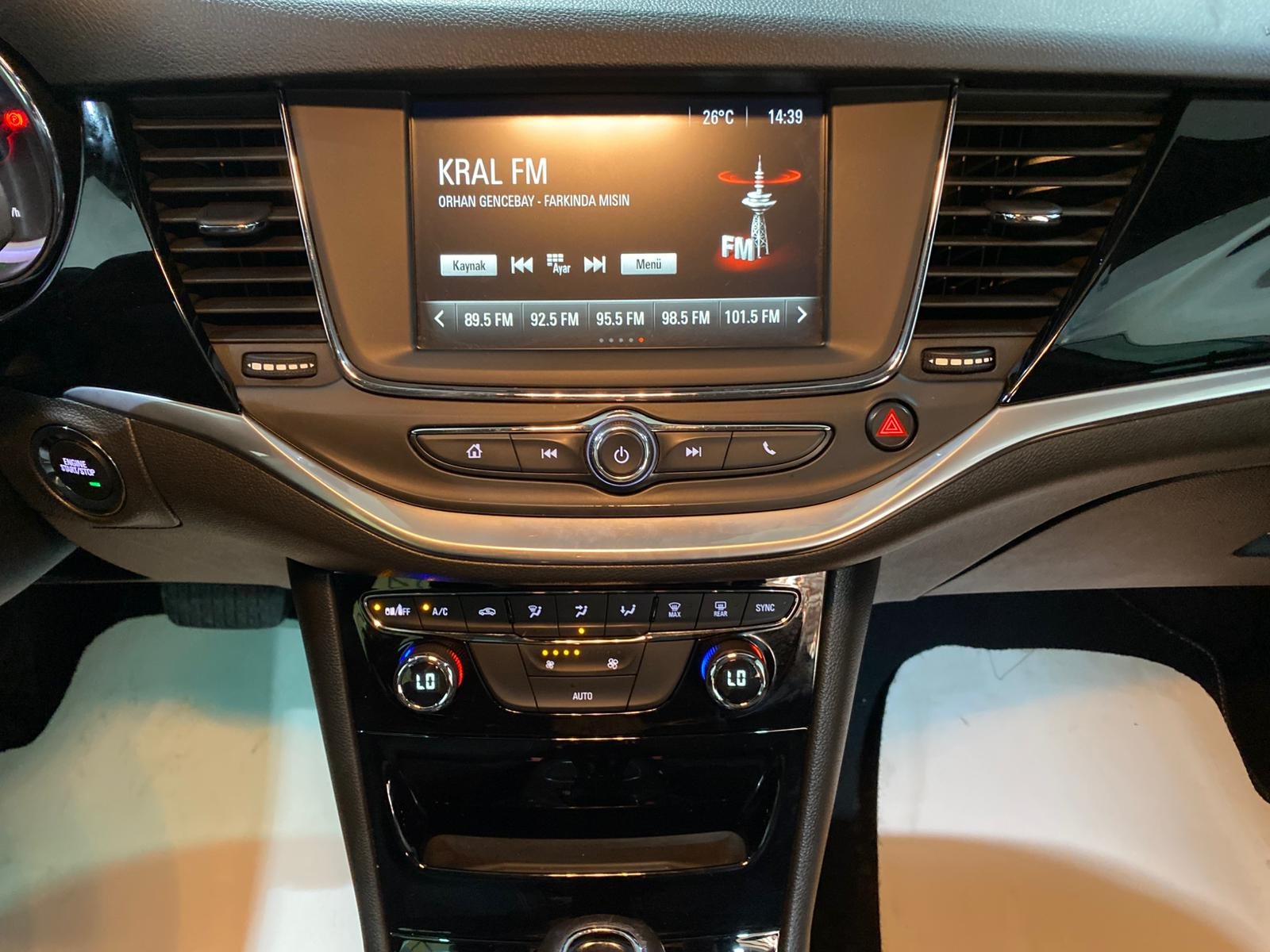 2016 Benzin Otomatik Opel Astra Gri Gürel Tasarım Aksesuar Otomotiv San. Tic. Ltd. Şti.