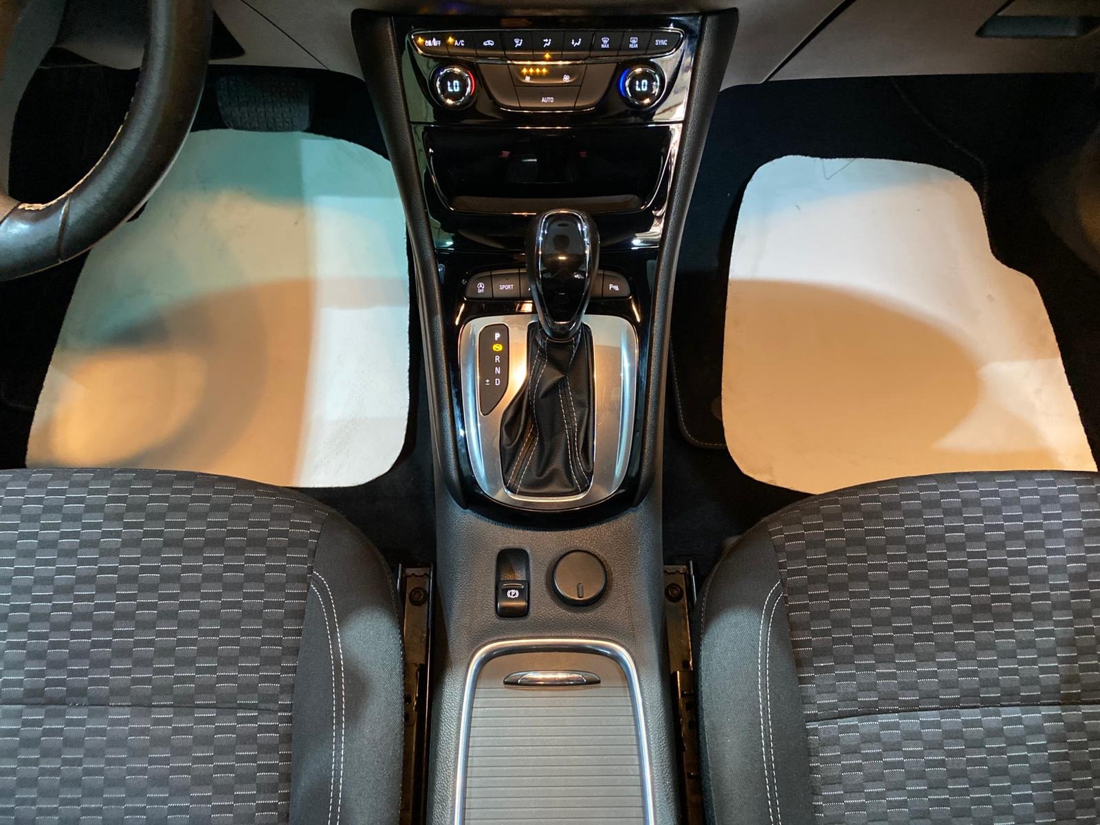 2016 Benzin Otomatik Opel Astra Gri Gürel Tasarım Aksesuar Otomotiv San. Tic. Ltd. Şti.