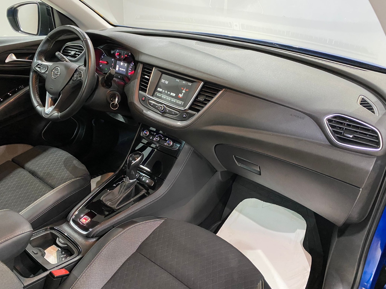 2020 Benzin Otomatik Opel Grandland X Mavi Gürel Tasarım Aksesuar Otomotiv San. Tic. Ltd. Şti.