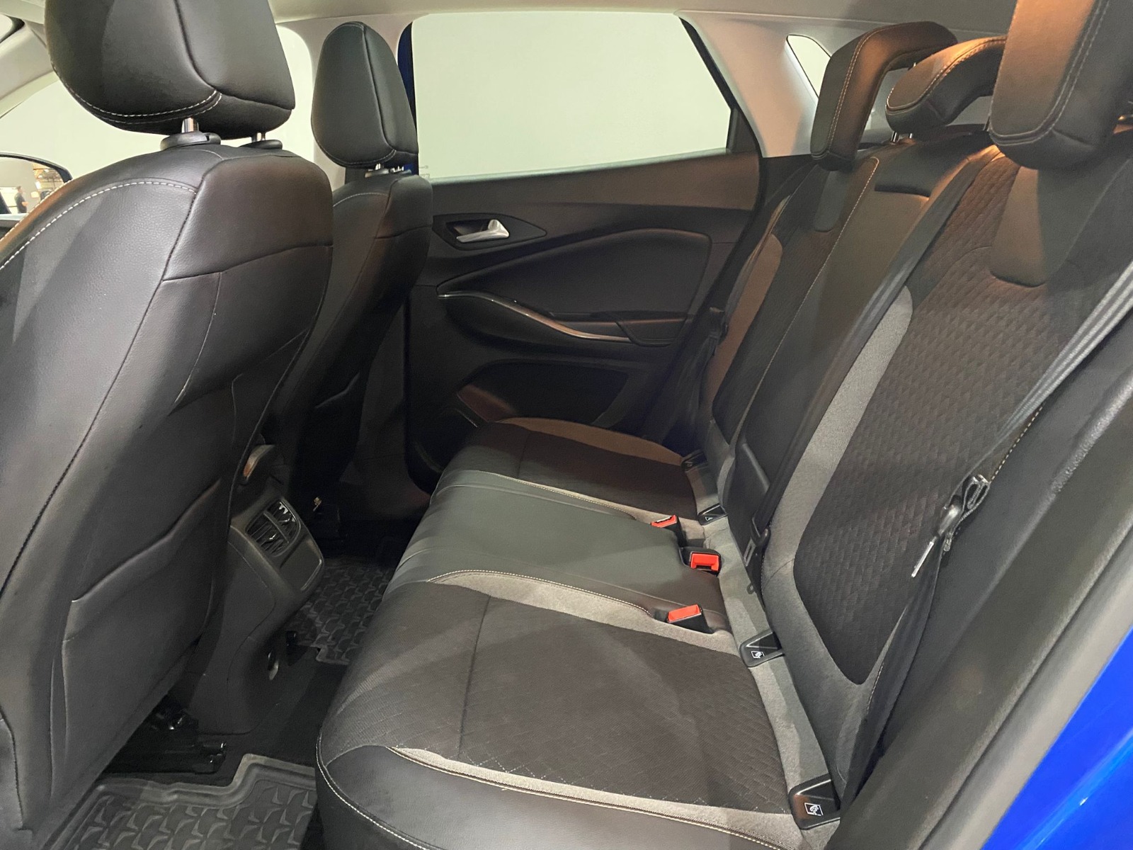 2020 Benzin Otomatik Opel Grandland X Mavi Gürel Tasarım Aksesuar Otomotiv San. Tic. Ltd. Şti.
