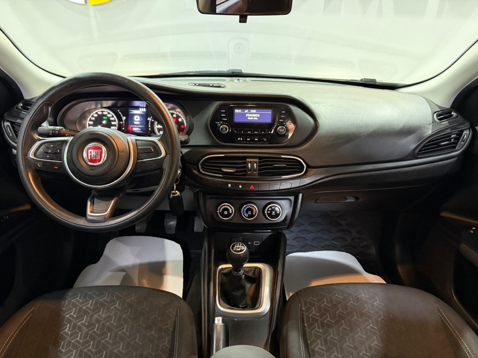 2021 Benzin Manuel Fiat Egea Cross Gri Gürel Tasarım Aksesuar Otomotiv San. Tic. Ltd. Şti.