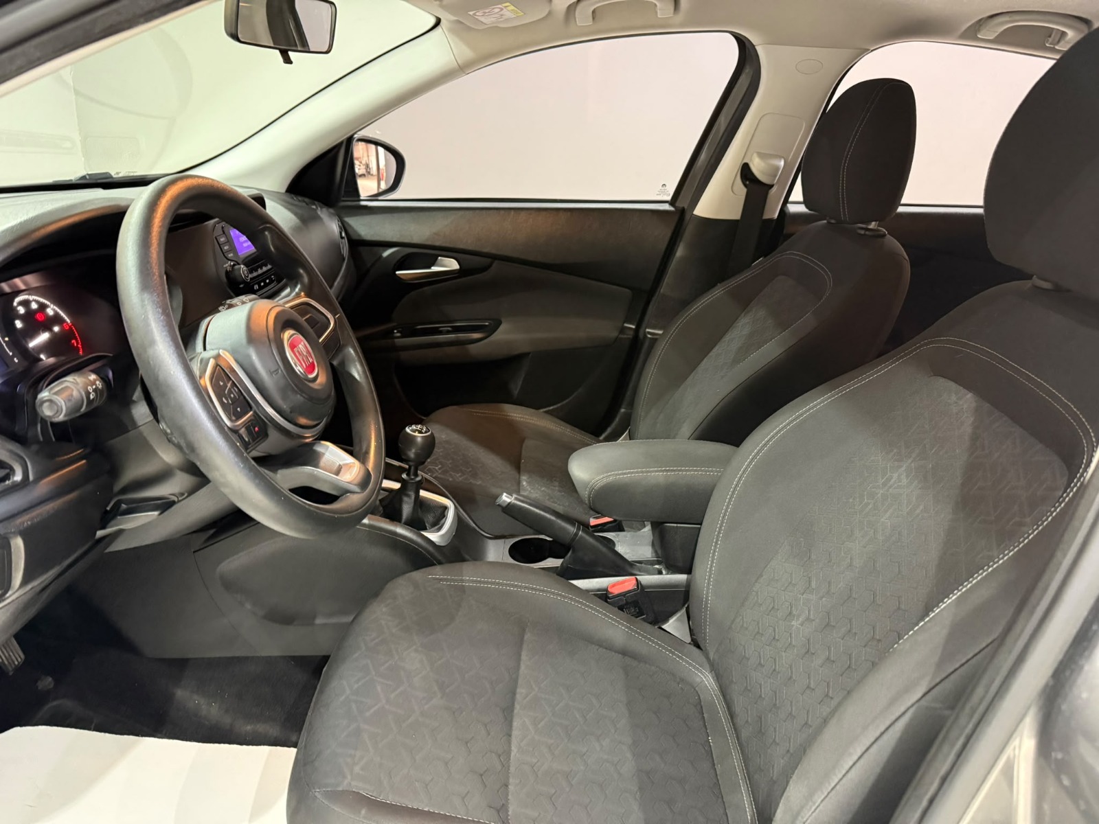 2021 Benzin Manuel Fiat Egea Cross Gri Gürel Tasarım Aksesuar Otomotiv San. Tic. Ltd. Şti.