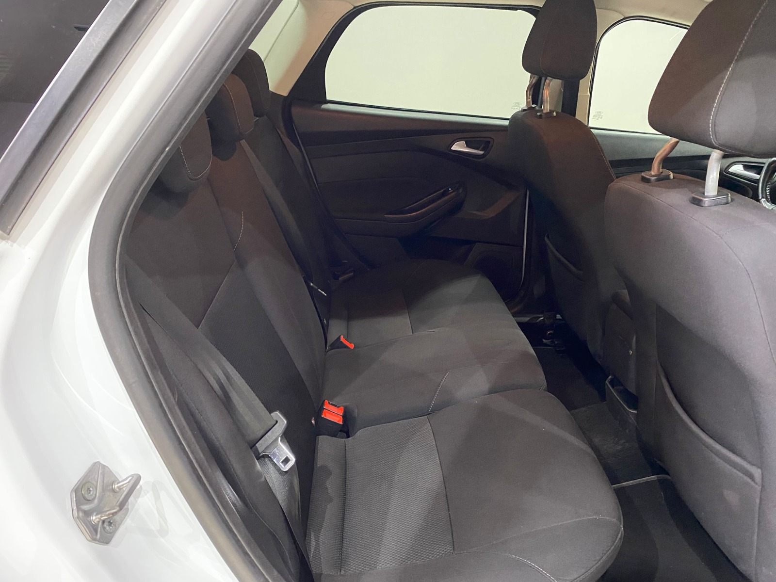 2016 Dizel Manuel Ford Focus Beyaz Gürel Tasarım Aksesuar Otomotiv San. Tic. Ltd. Şti.
