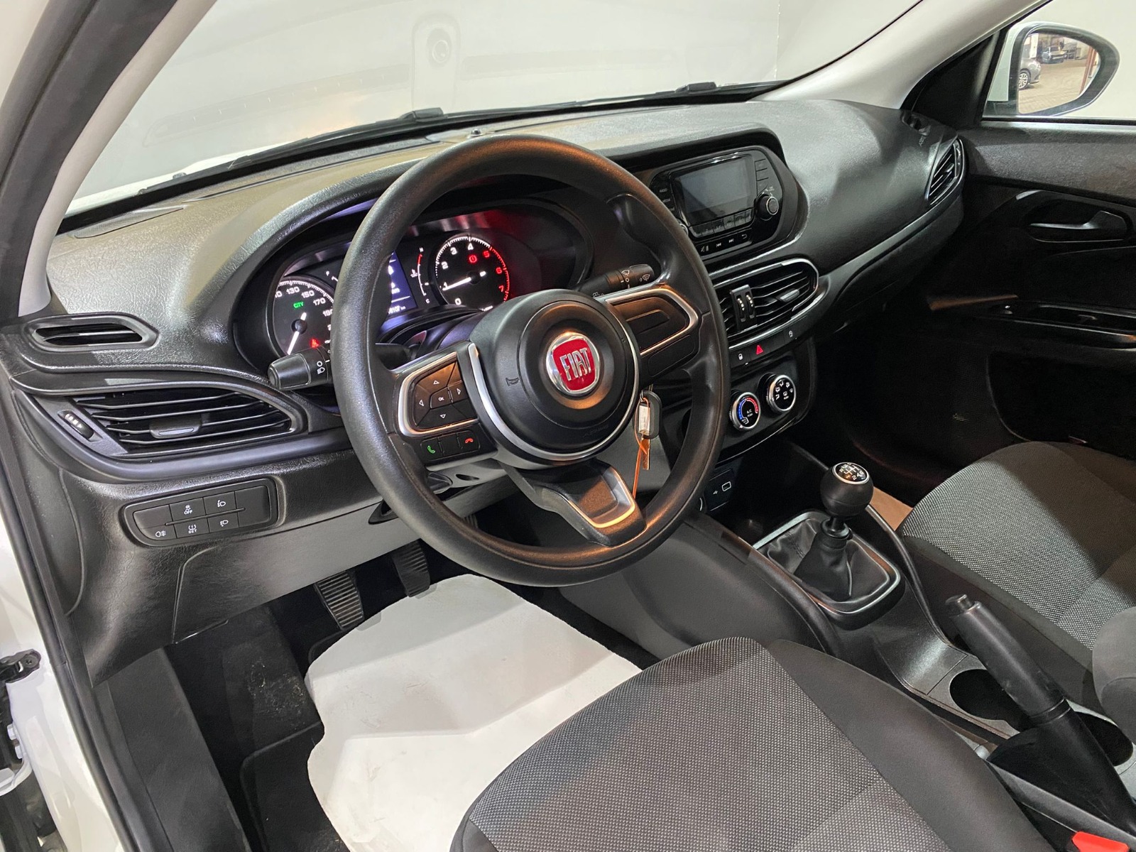 2021 Dizel Manuel Fiat Egea Beyaz Gürel Tasarım Aksesuar Otomotiv San. Tic. Ltd. Şti.