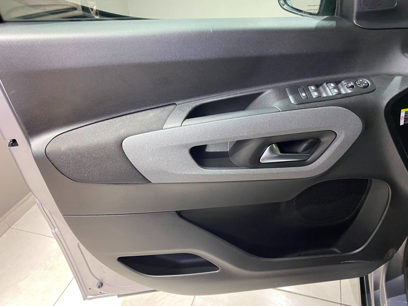 2026 Dizel Otomatik Peugeot Rifter Gri Gürel Tasarım Aksesuar Otomotiv San. Tic. Ltd. Şti.