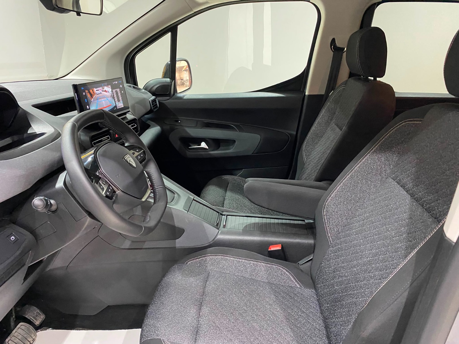 2026 Dizel Otomatik Peugeot Rifter Gri Gürel Tasarım Aksesuar Otomotiv San. Tic. Ltd. Şti.