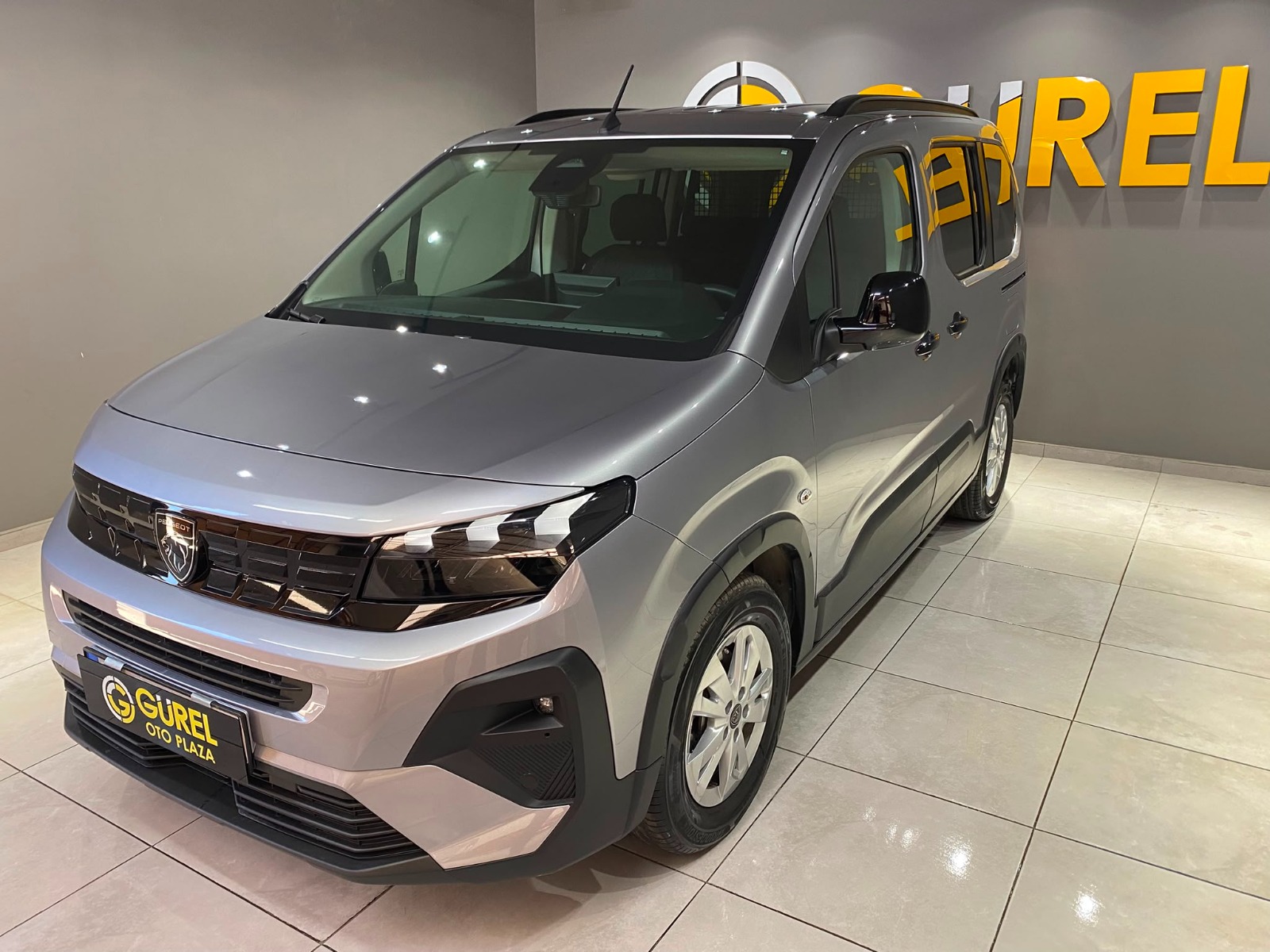 2026 Dizel Otomatik Peugeot Rifter Gri Gürel Tasarım Aksesuar Otomotiv San. Tic. Ltd. Şti.
