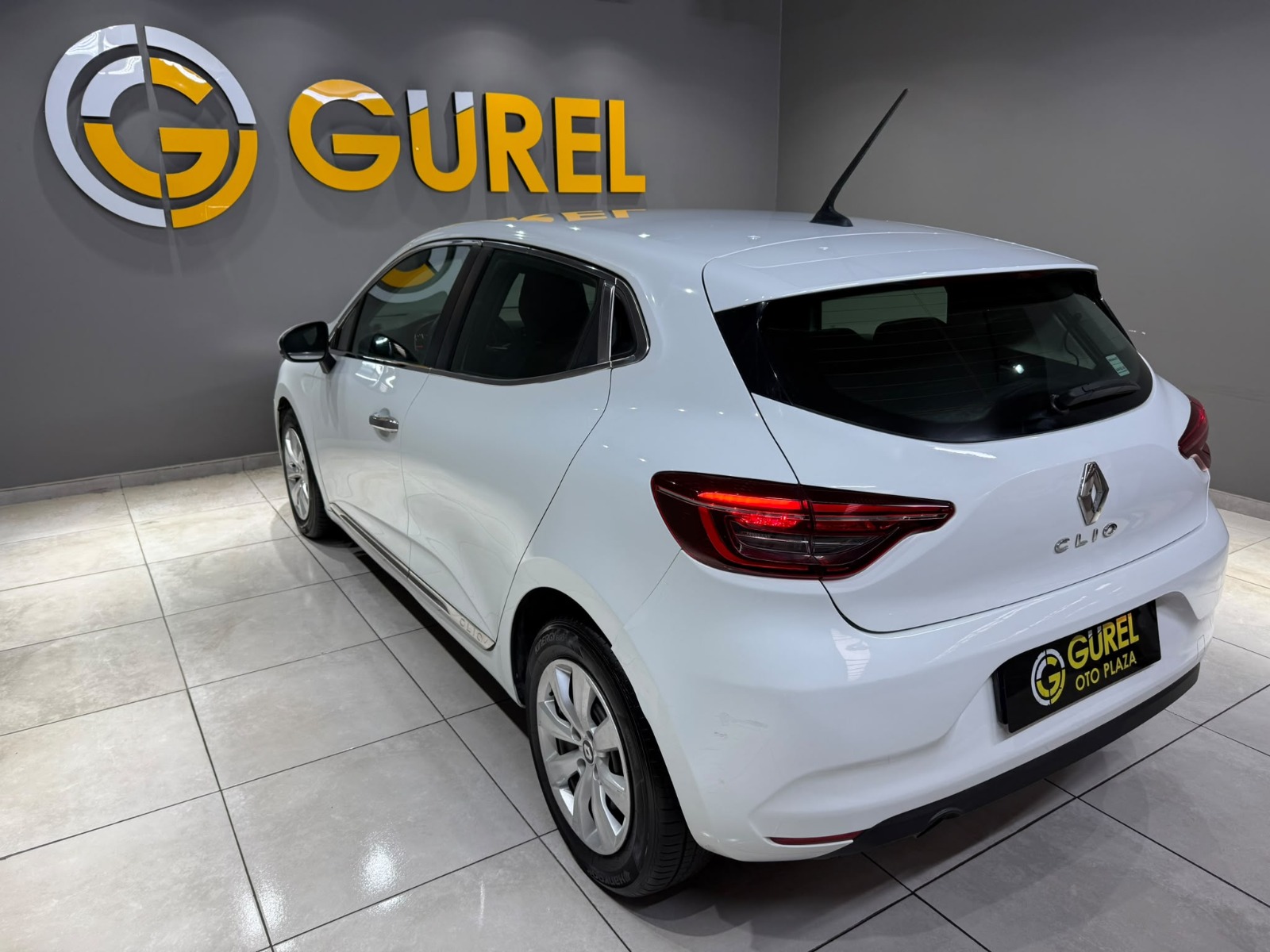 2020 Dizel Manuel Renault Clio Beyaz Gürel Tasarım Aksesuar Otomotiv San. Tic. Ltd. Şti.