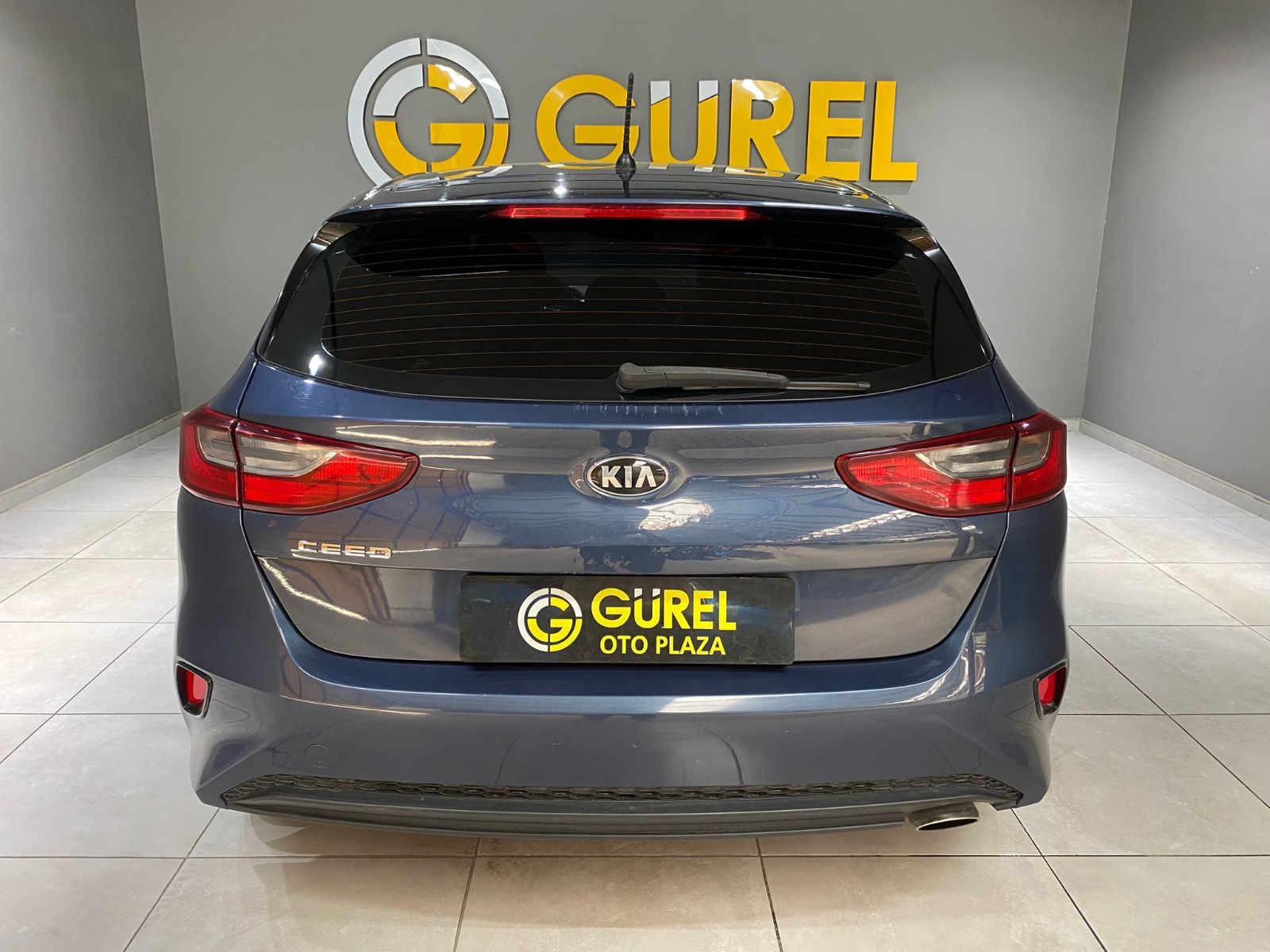 2019 Benzin Manuel Kia Cee'd Mavi Gürel Tasarım Aksesuar Otomotiv San. Tic. Ltd. Şti.
