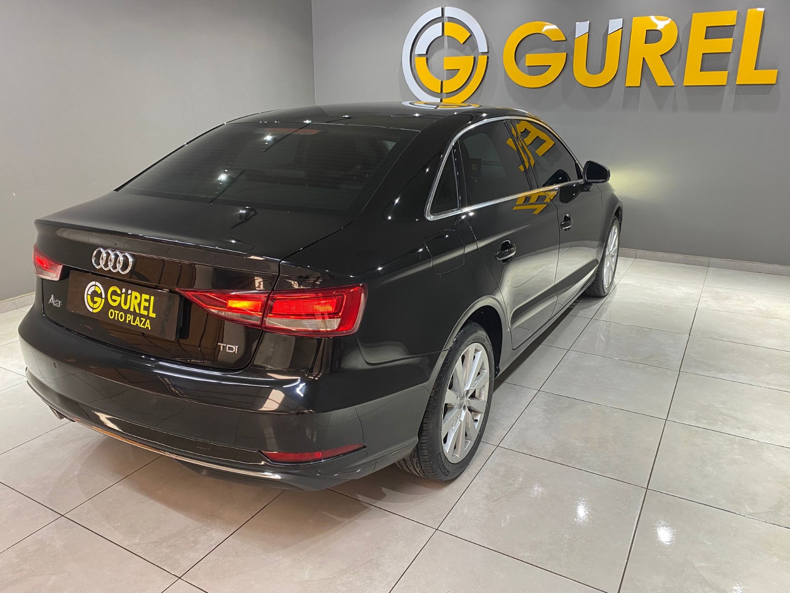 2018 Dizel Otomatik Audi A3 Siyah Gürel Tasarım Aksesuar Otomotiv San. Tic. Ltd. Şti.
