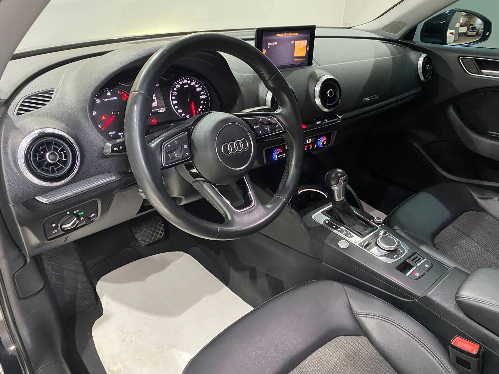 2018 Dizel Otomatik Audi A3 Siyah Gürel Tasarım Aksesuar Otomotiv San. Tic. Ltd. Şti.
