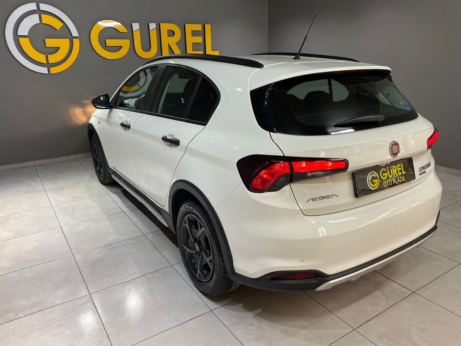 2024 Benzin Manuel Fiat Egea Beyaz Gürel Tasarım Aksesuar Otomotiv San. Tic. Ltd. Şti.